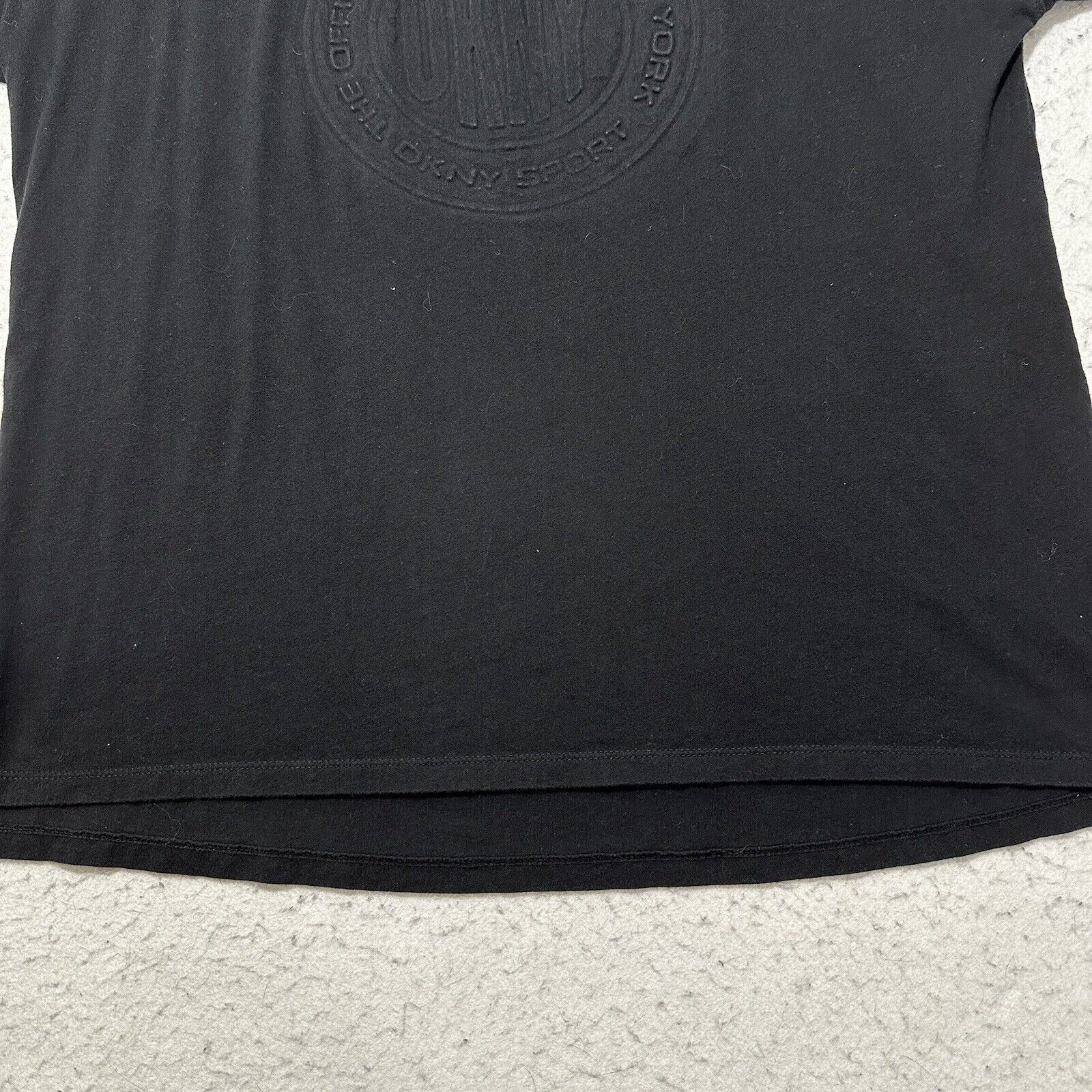 DKNY DKNY XL Short Sleeve TShirt Textured Logo Black Crewneck Tee Size US XL / EU 56 / 4 - 7 Thumbnail