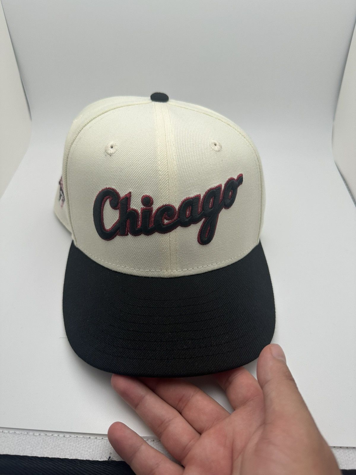 Hat Club × Lids × New Era Chicago White Sox Fitted 7 3/8 Size ONE SIZE - 1 Thumbnail