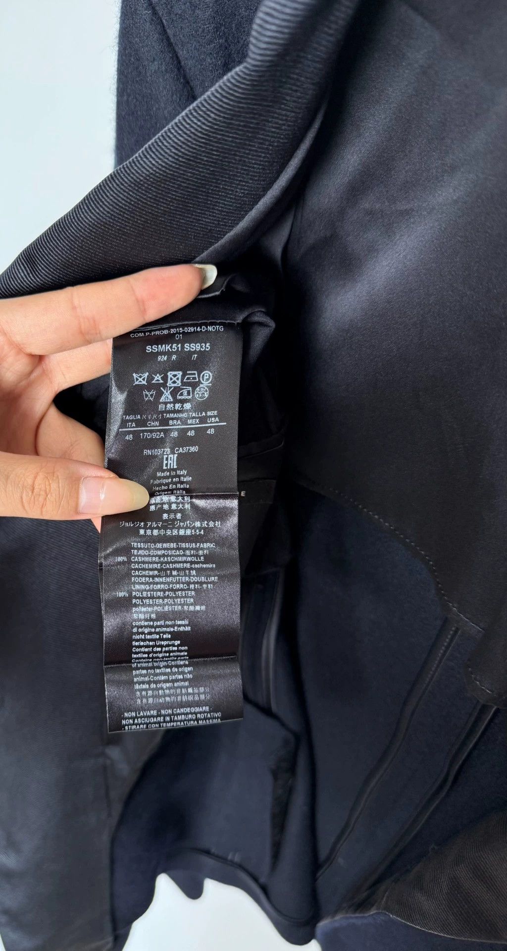 Giorgio Armani 100% Cashmere Tuxedo Jacket - 48