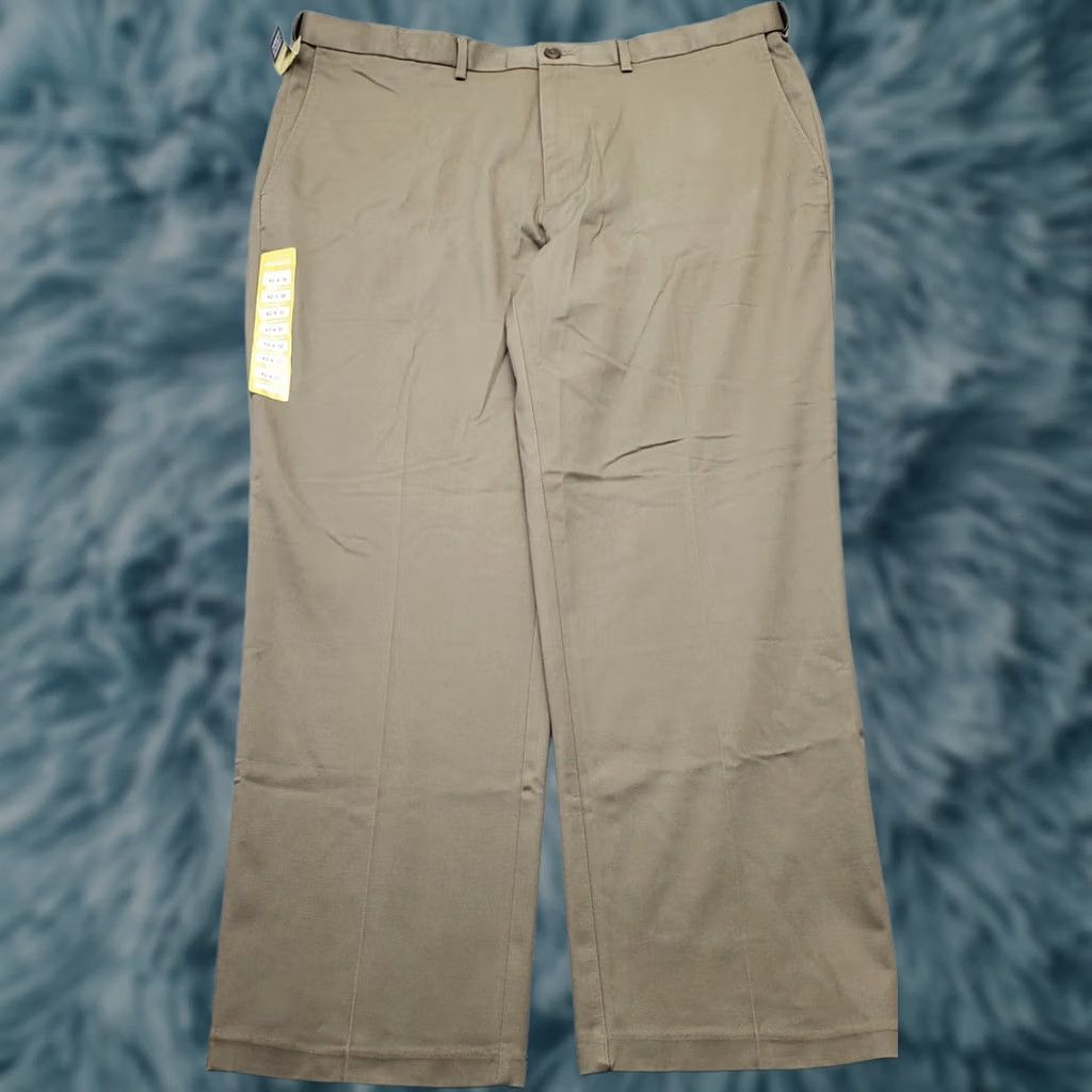 Haggar Haggar Premium Khaki Pants Mens 42x30 Tan Classic Fit Straight Iron Wrinkle Free Size US 42 / EU 58 - 1 Thumbnail