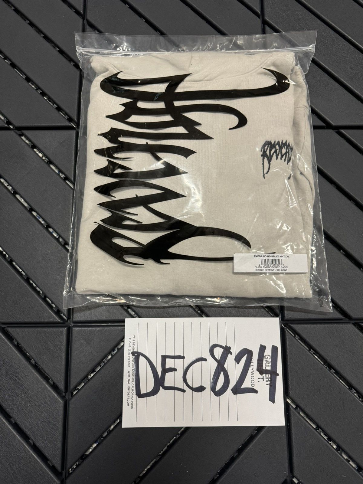 Revenge Revenge Black Embroidered Basic Hoodie Cement Size US XXL / EU 58 / 5 - 1 Thumbnail