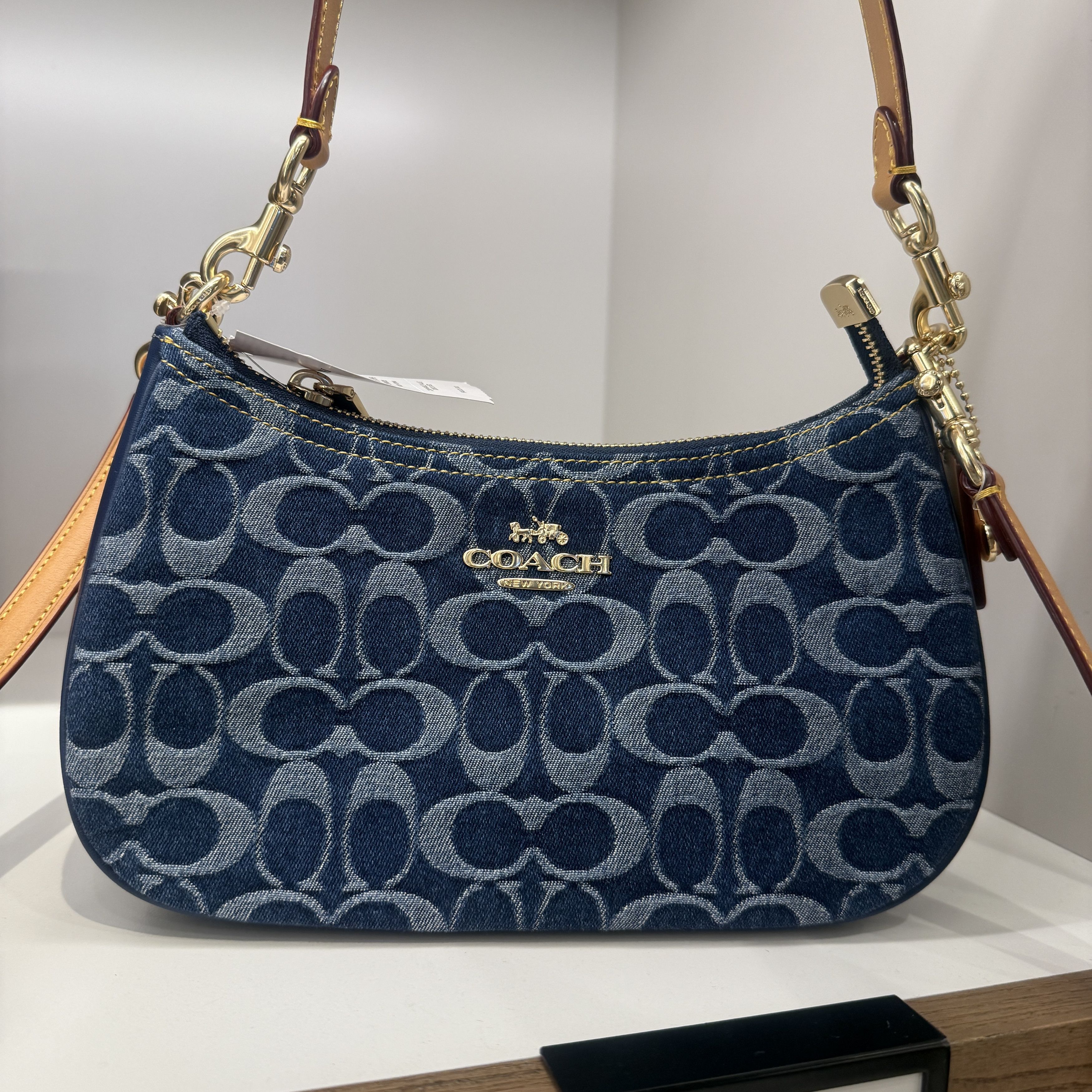 Rie、DUVETICA&COACH 2点おまとめ 311989da91d3372b38d30d750f20f3