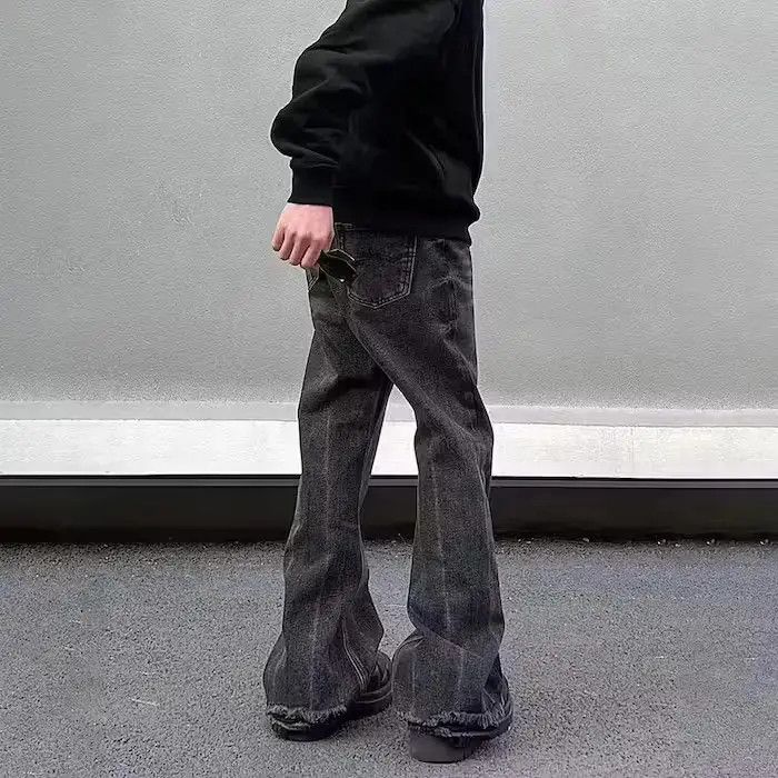 Japanese Brand Loose Straight-leg Flared Black Jeans Size US 32 / EU 48 - 2 Thumbnail