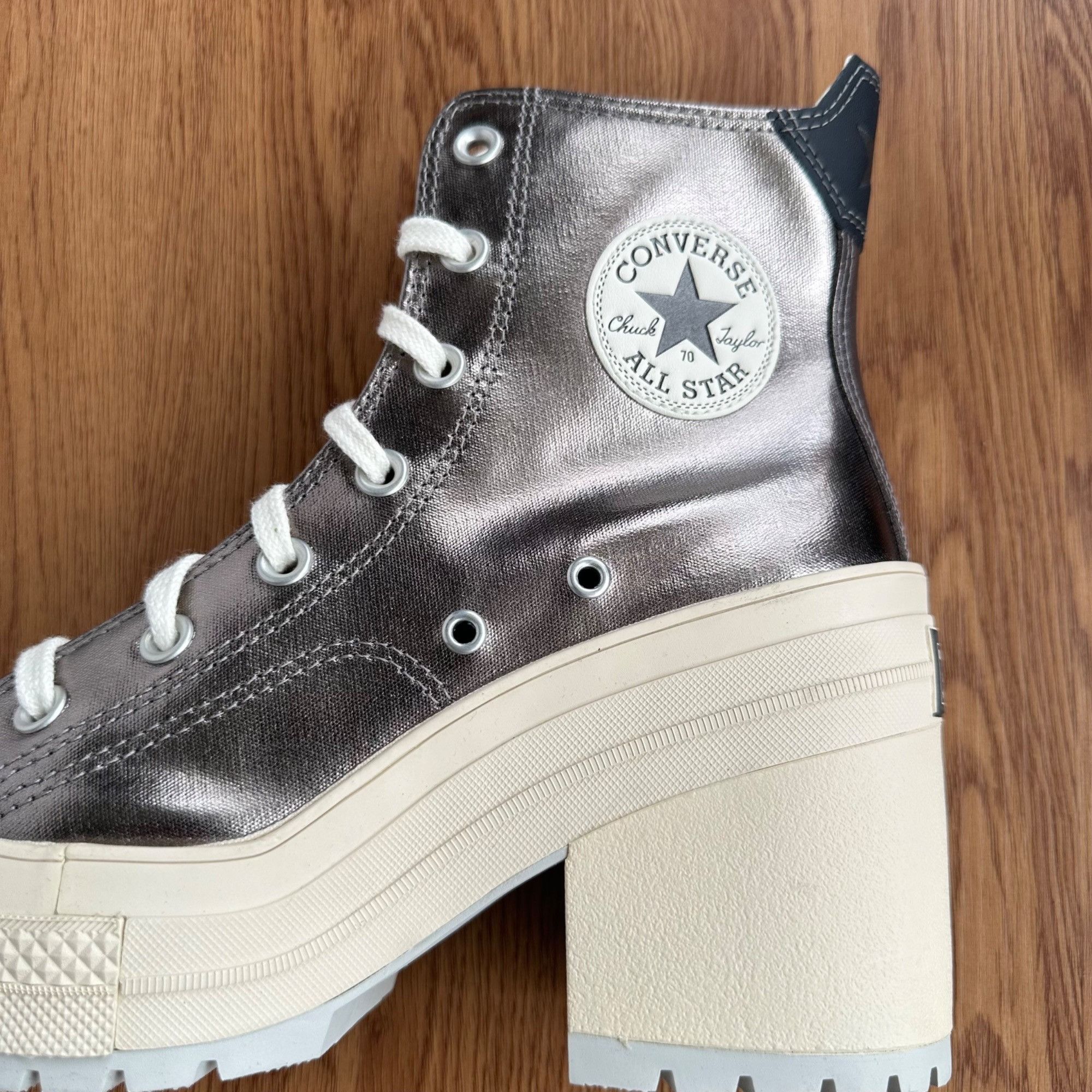 Converse ⭐Converse Chuck 70 De Luxe Heel Sz 5 Mens Shoes Sneakers Met Size US 5 / EU 37 - 7 Thumbnail