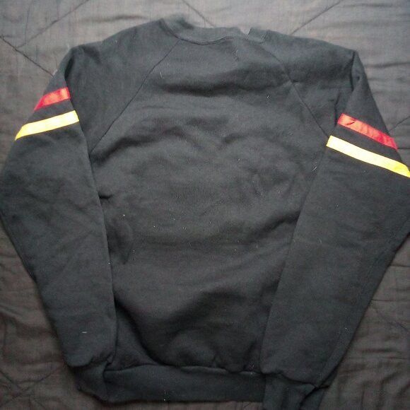 Disney × Mickey Mouse × Vintage Vintage Disney Mickey Mouse Crewneck Sweatshirt Size US L / EU 52-54 / 3 - 5 Thumbnail