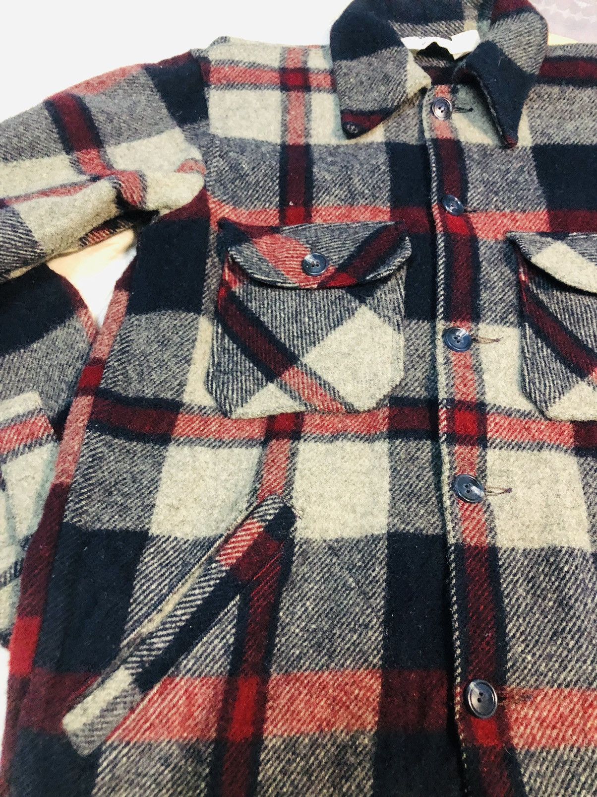 Vintage × Woolrich Woolen Mills Woolrich Button Shirt (7) Size US S / EU 44-46 / 1 - 5 Thumbnail