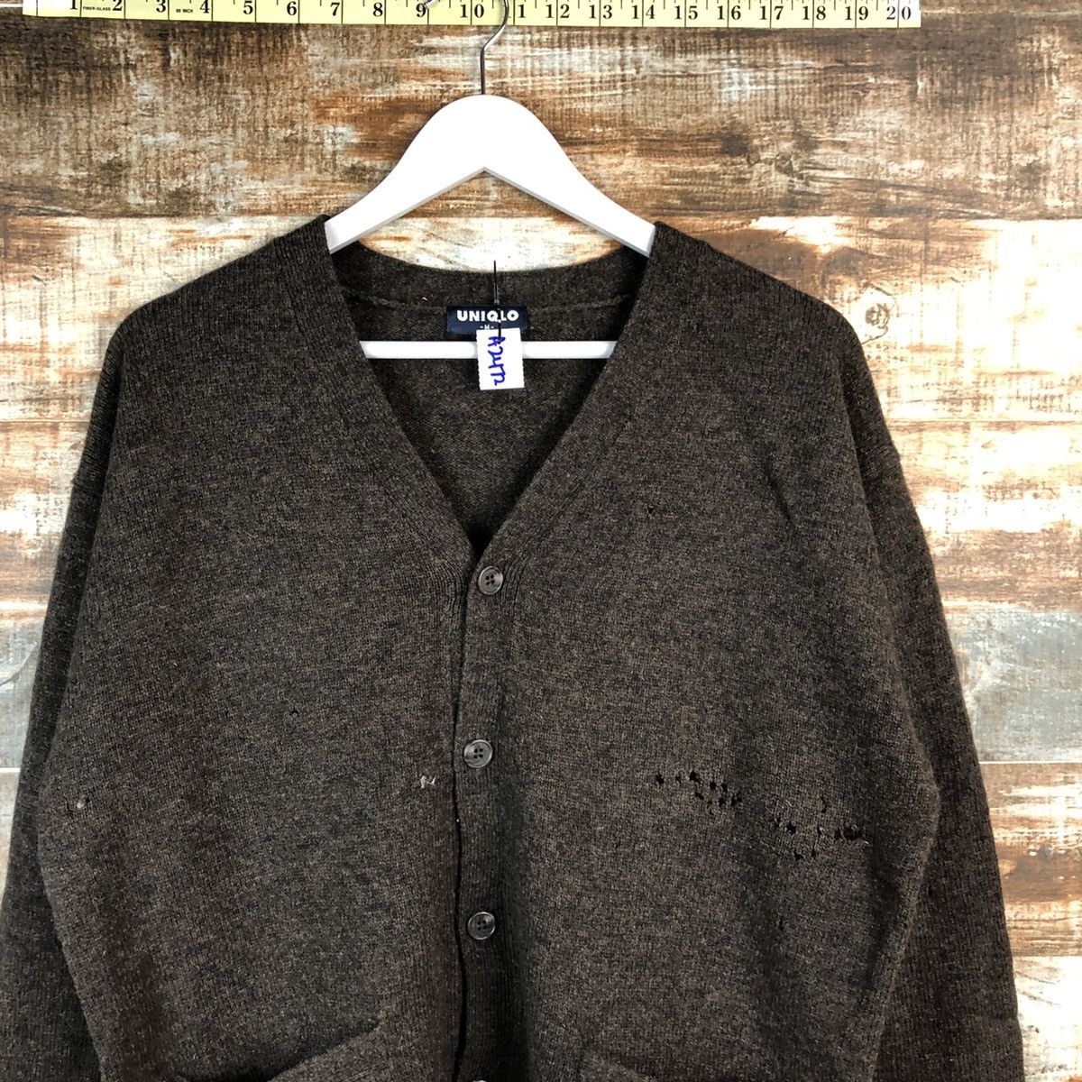 Uniqlo Uniqlo Dark Brown ripped Cardigan Knitwear #A2472 Size US M / EU 48-50 / 2 - 5 Thumbnail
