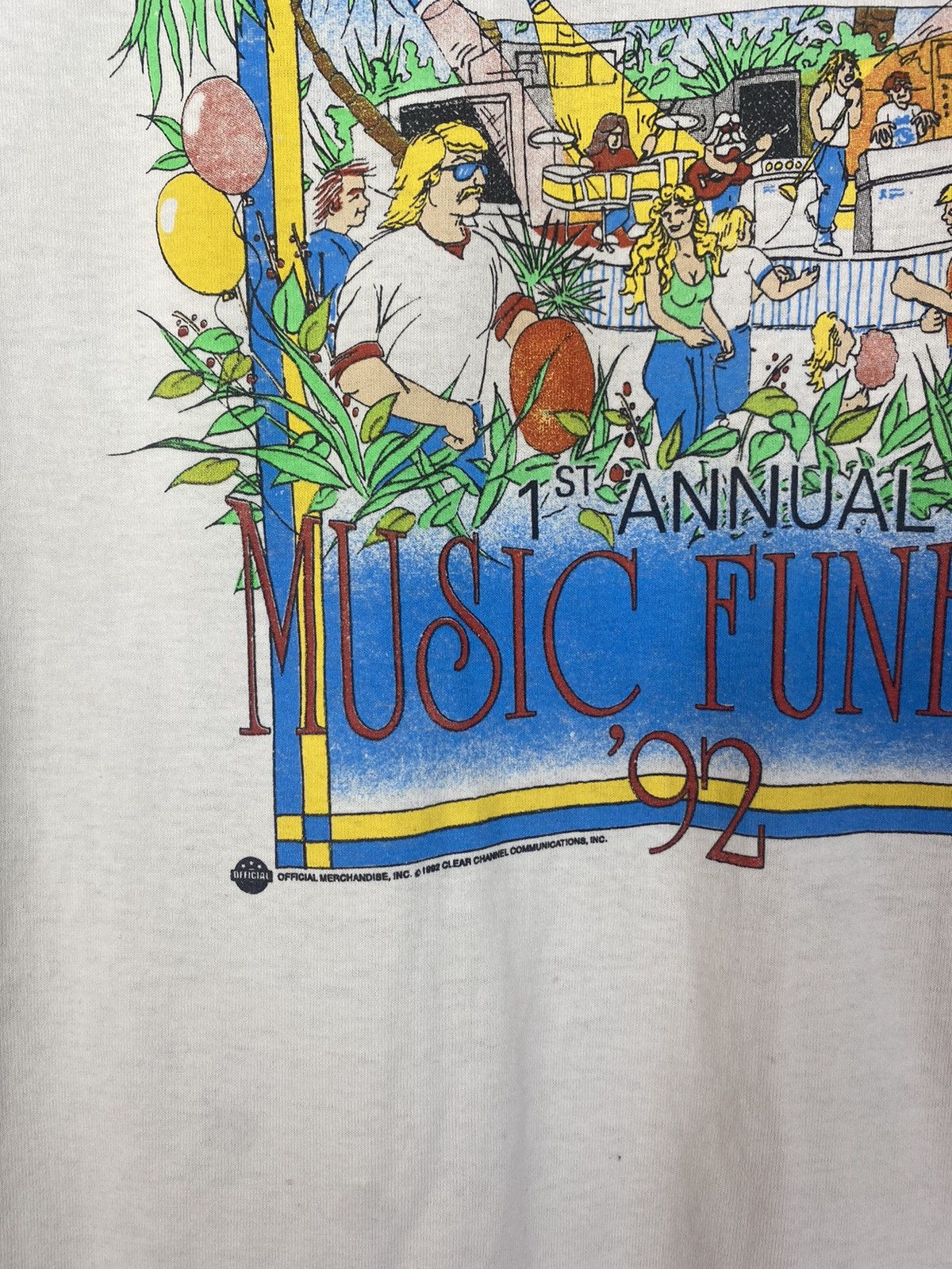 Band Tees × Rap Tees × Vintage Vintage 90s music funfest tee T-shirt Size US XL / EU 56 / 4 - 4 Thumbnail