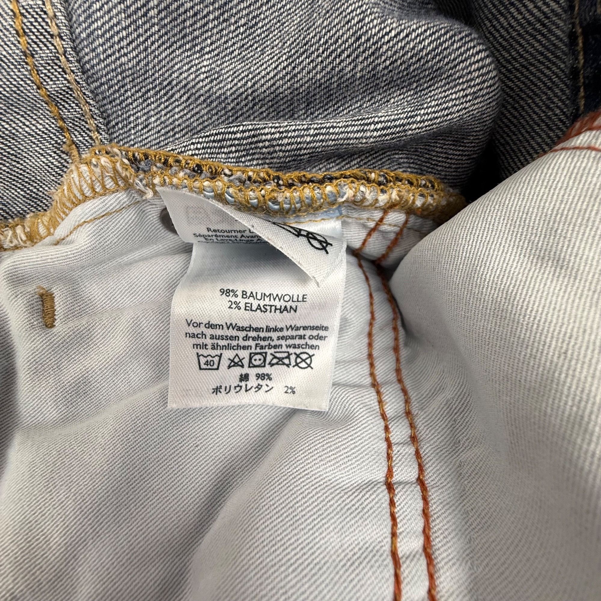 Eddie Bauer Eddie Bauer Women's Boyfriend Fit Relaxed-Leg Medium-Wash Je Size 28" / US 6 / IT 42 - 5 Thumbnail