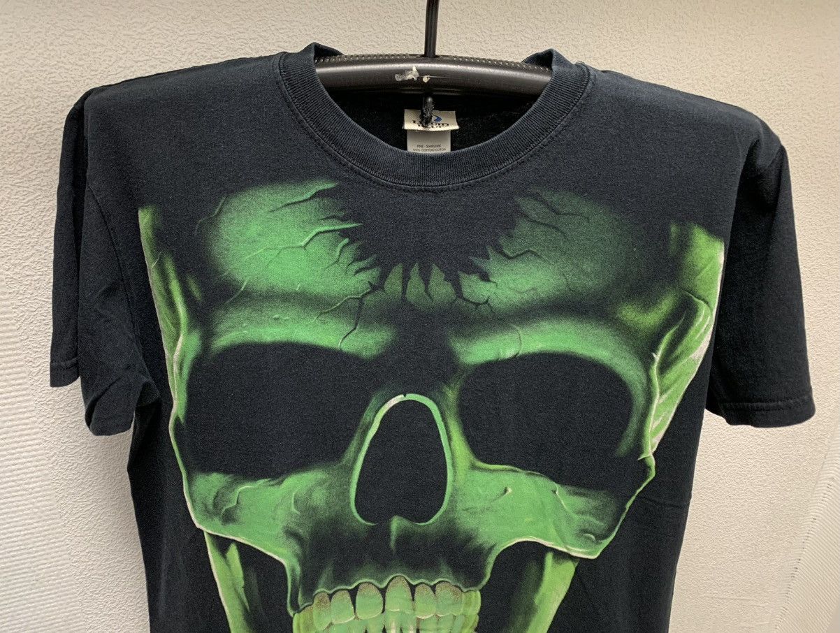 Liquid Blue Liquid Blue fullprint skulls vintage 1999 t-shirt L sz Size US L / EU 52-54 / 3 - 6 Thumbnail
