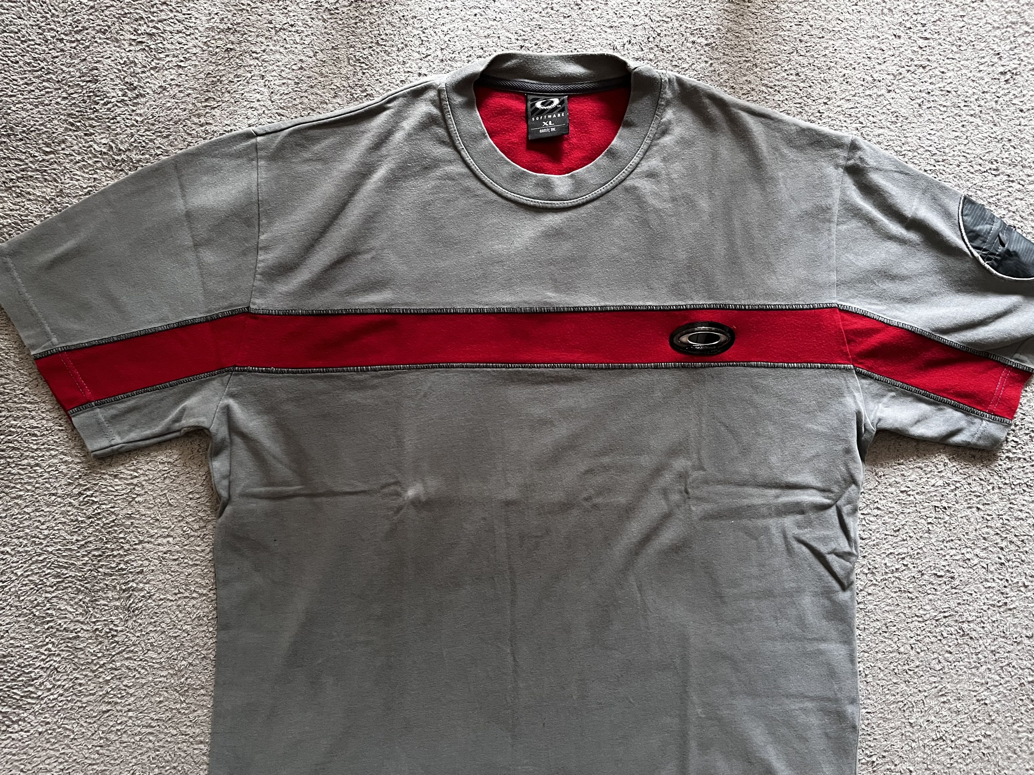 Oakley Oakley software tshirt Rare Size US XL / EU 56 / 4 - 3 Thumbnail