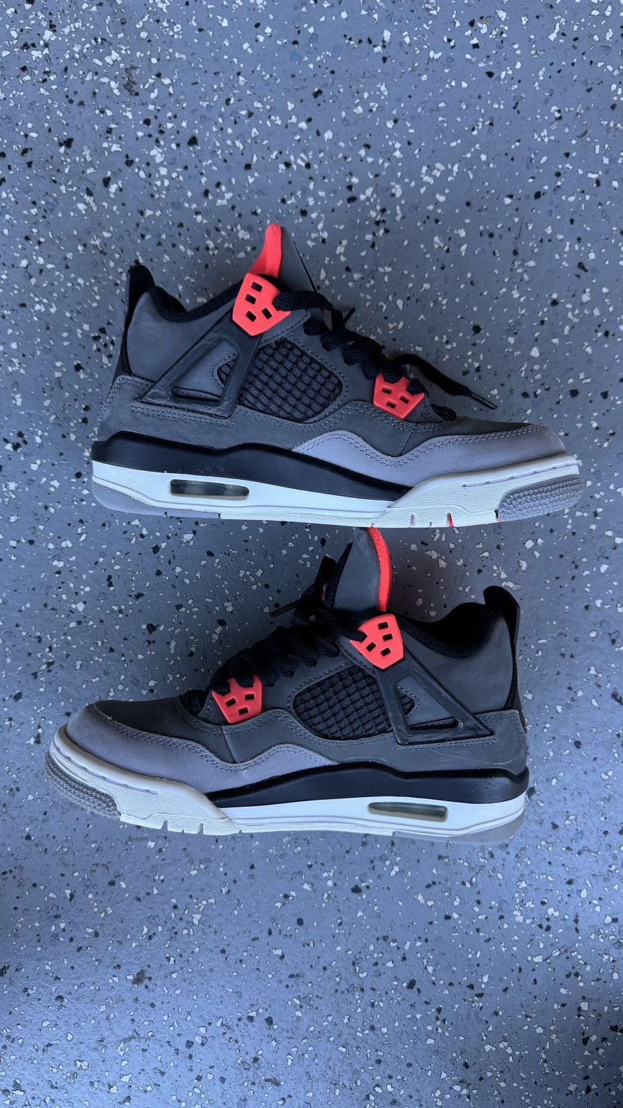 Jordan Brand Air jordan 4 Size US 5 / EU 37 - 2 Thumbnail