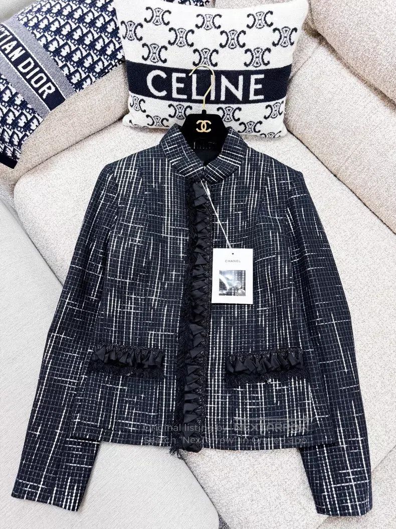 Chanel Chanel Silver plaid wavy rolled edge woven jacket Size XS / US 0-2 / IT 36-38 - 2 Thumbnail