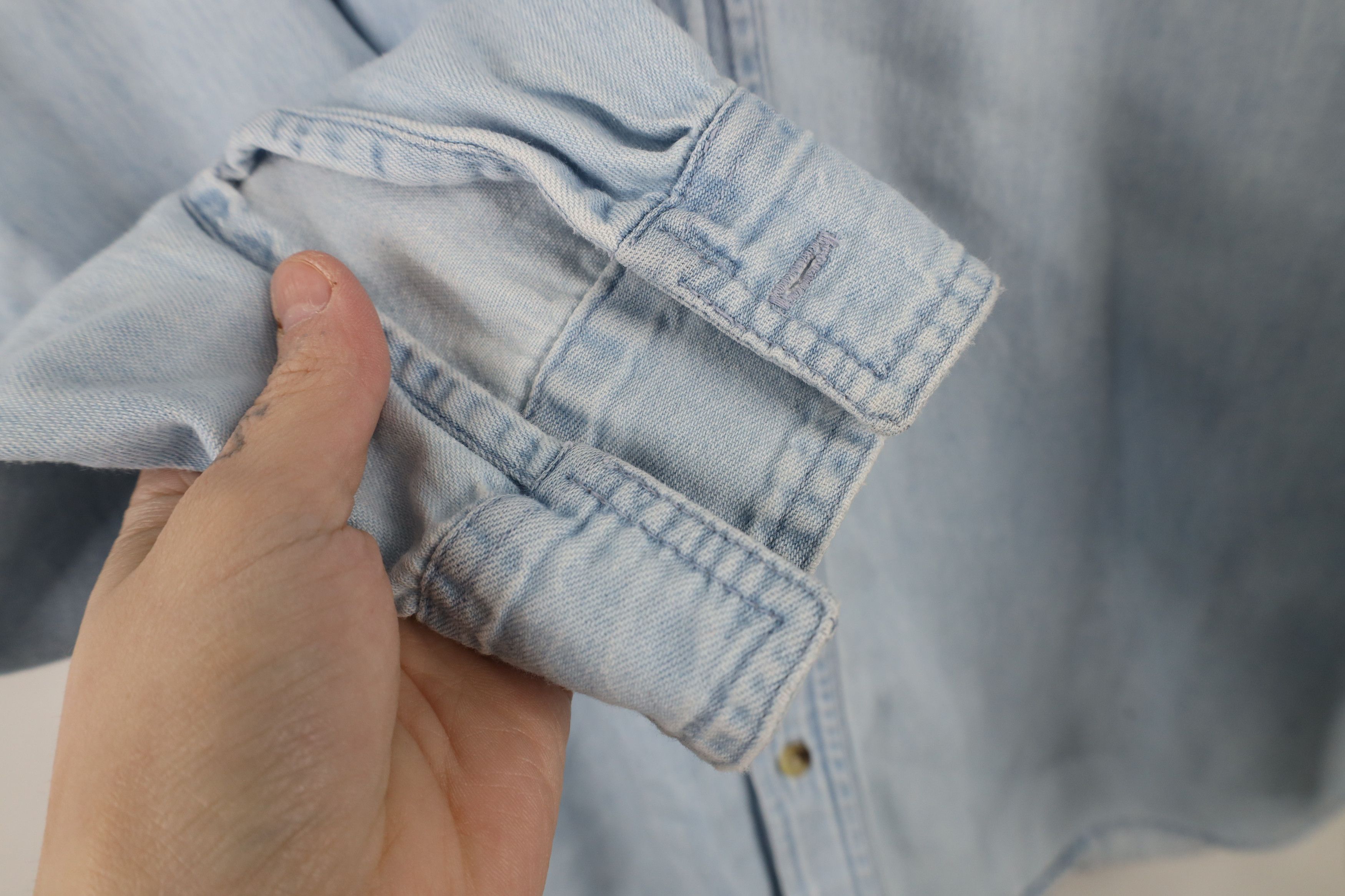 Vintage Vintage 90s Ohio State University Denim Jean Button Shirt Size US M / EU 48-50 / 2 - 7 Thumbnail