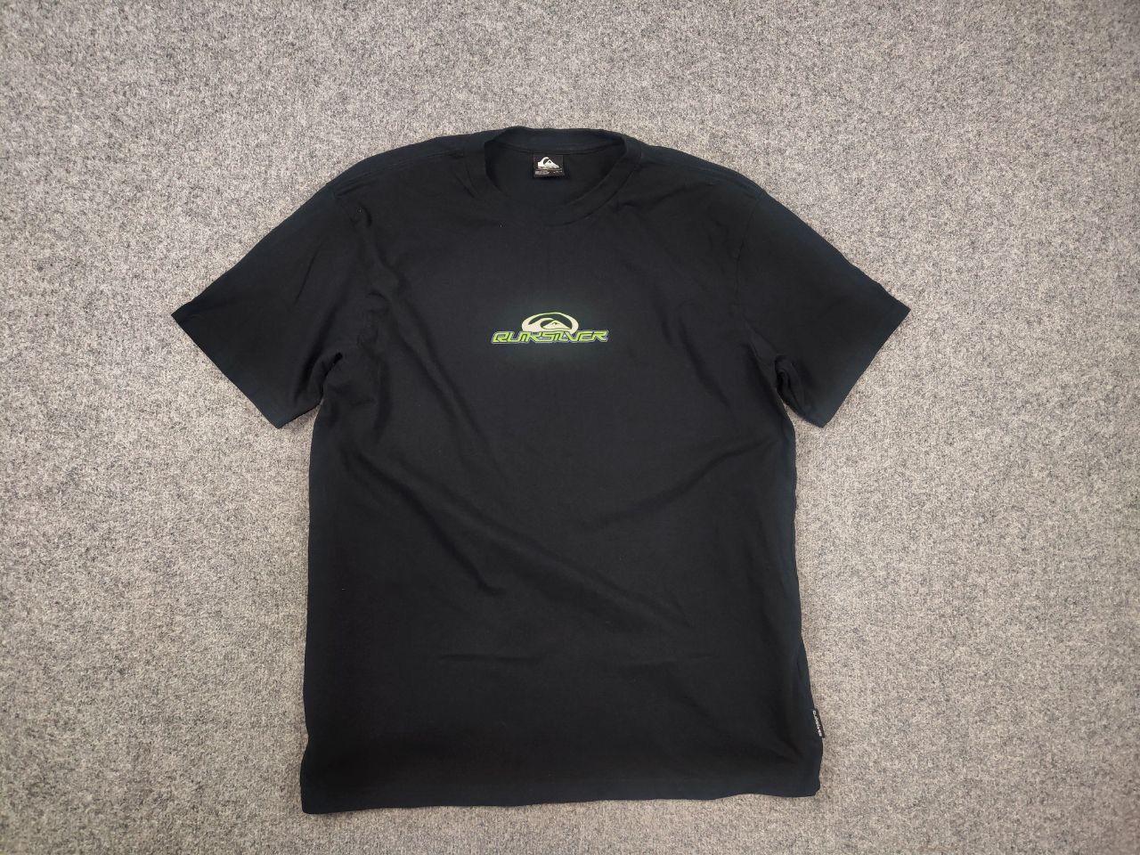 Quiksilver Quiksilver Black t-shirt logo Dragon japan back Vintage Tee Size US L / EU 52-54 / 3 - 2 Thumbnail