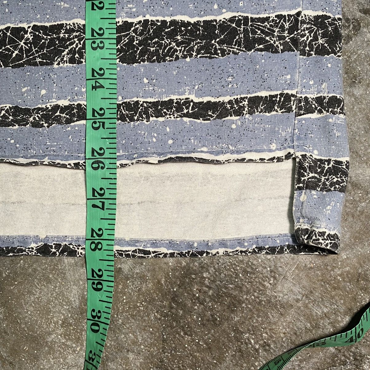 Japanese Brand × Vintage VINTAGE BLUE WAVE NAVAJO STRIPE STYLE T SHIRT MADE IN USA Size US L / EU 52-54 / 3 - 10 Thumbnail