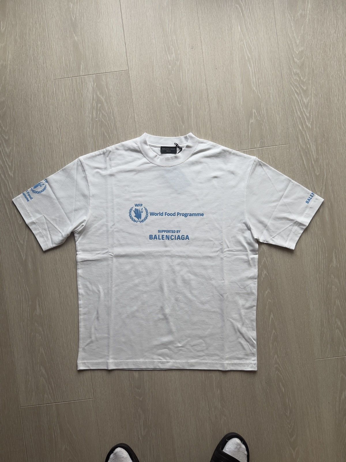 Balenciaga Balenciaga WFP T-Shirt White Size US S / EU 44-46 / 1 - 1 Thumbnail