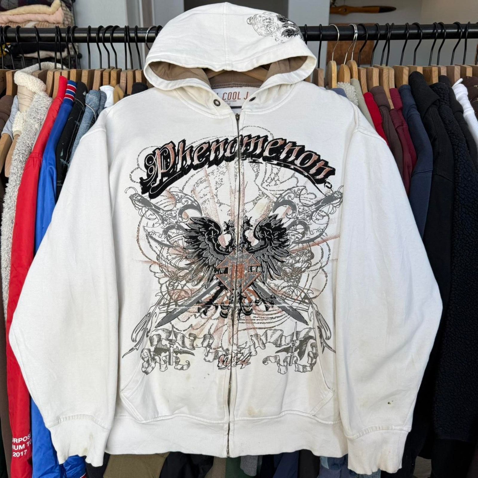 Other Vintage Y2K LL Cool J Hoodie in White Distressed Size US XL / EU 56 / 4 - 1 Thumbnail