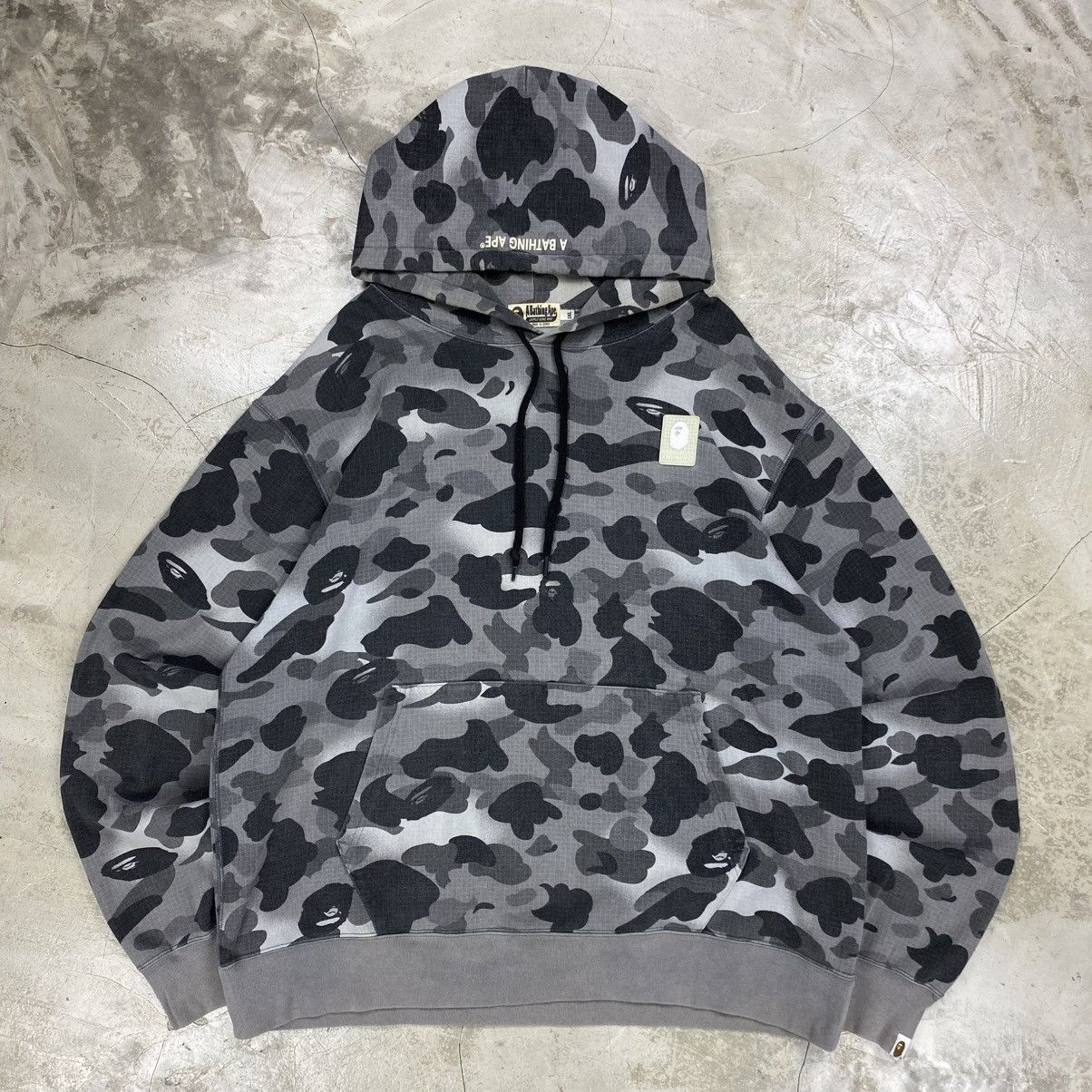 Bape Grid Camo Pullover Hoodie Size US XXL / EU 58 / 5 - 1 Thumbnail