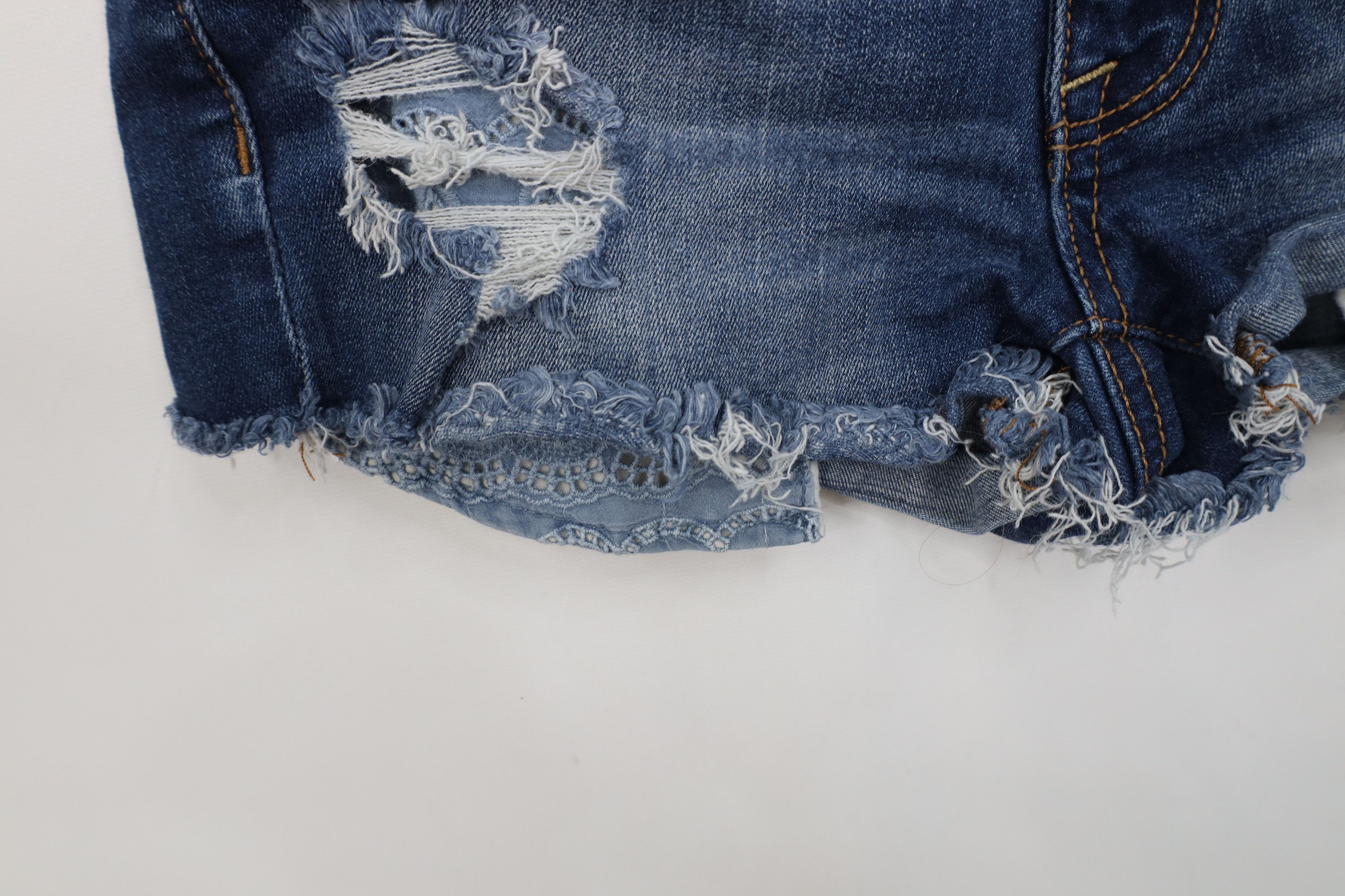 American Eagle Outfitters Vintage Y2K American Eagle Outfitters Shortie Micro Shorts Size 28" / US 6 / IT 42 - 6 Thumbnail