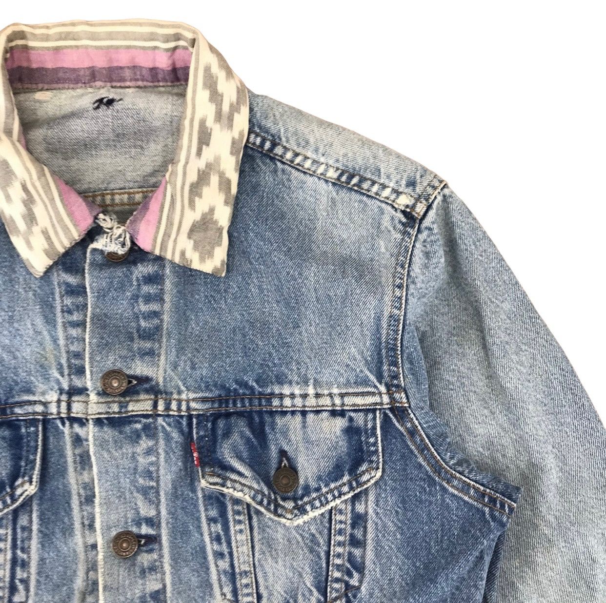 Levi's Vintage Levis Denim Trucker Jacket Aztec Collar Size US M / EU 48-50 / 2 - 4 Thumbnail