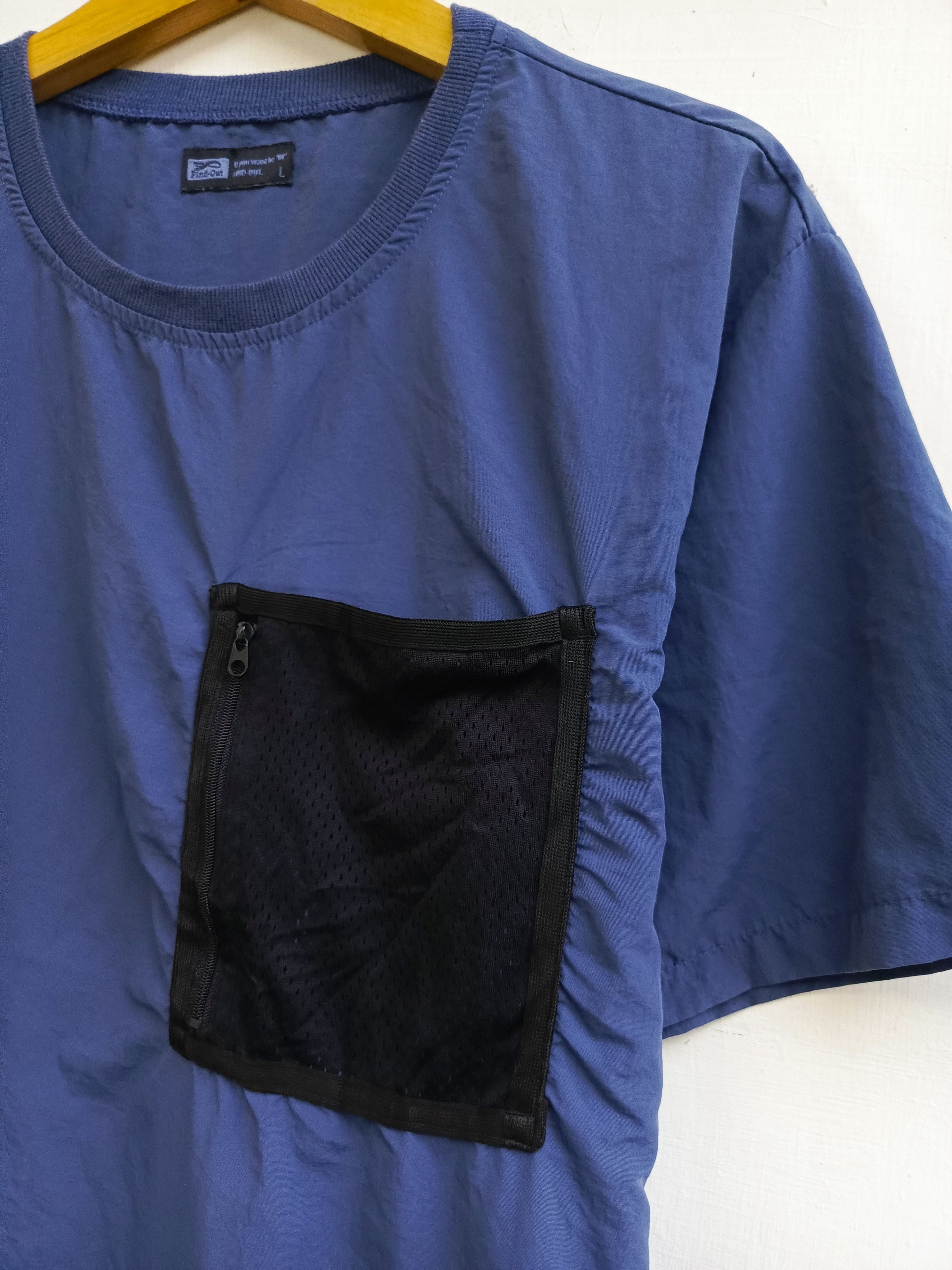 Japanese Brand Find out short sleeve tshirt japanese brand Size US L / EU 52-54 / 3 - 5 Thumbnail
