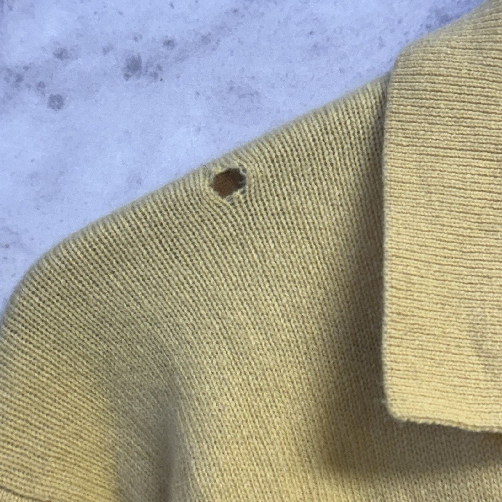 Polo Ralph Lauren Polo Ralph Lauren Lambs Wool Long Sleeve Collared Knit Shirt Size US XL / EU 56 / 4 - 4 Thumbnail