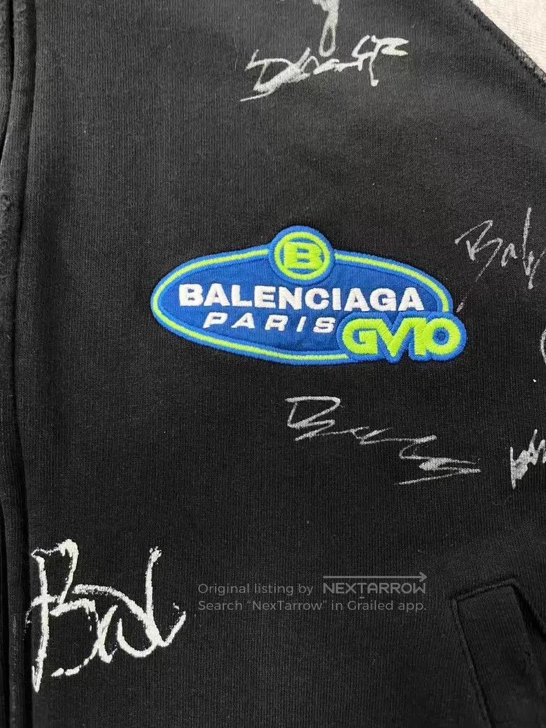 Balenciaga Balenciaga Banana pattern raglan sleeve oversized zip hood Size US L / EU 52-54 / 3 - 3 Thumbnail