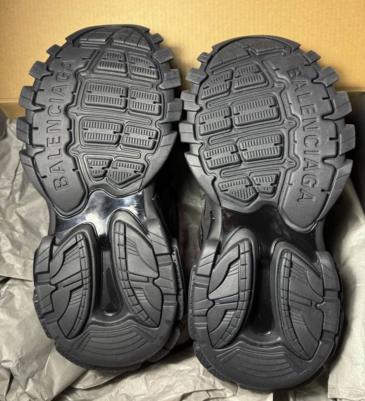 Balenciaga balenciaga track 1 black Size US 7.5 / IT 37.5 - 10 Thumbnail