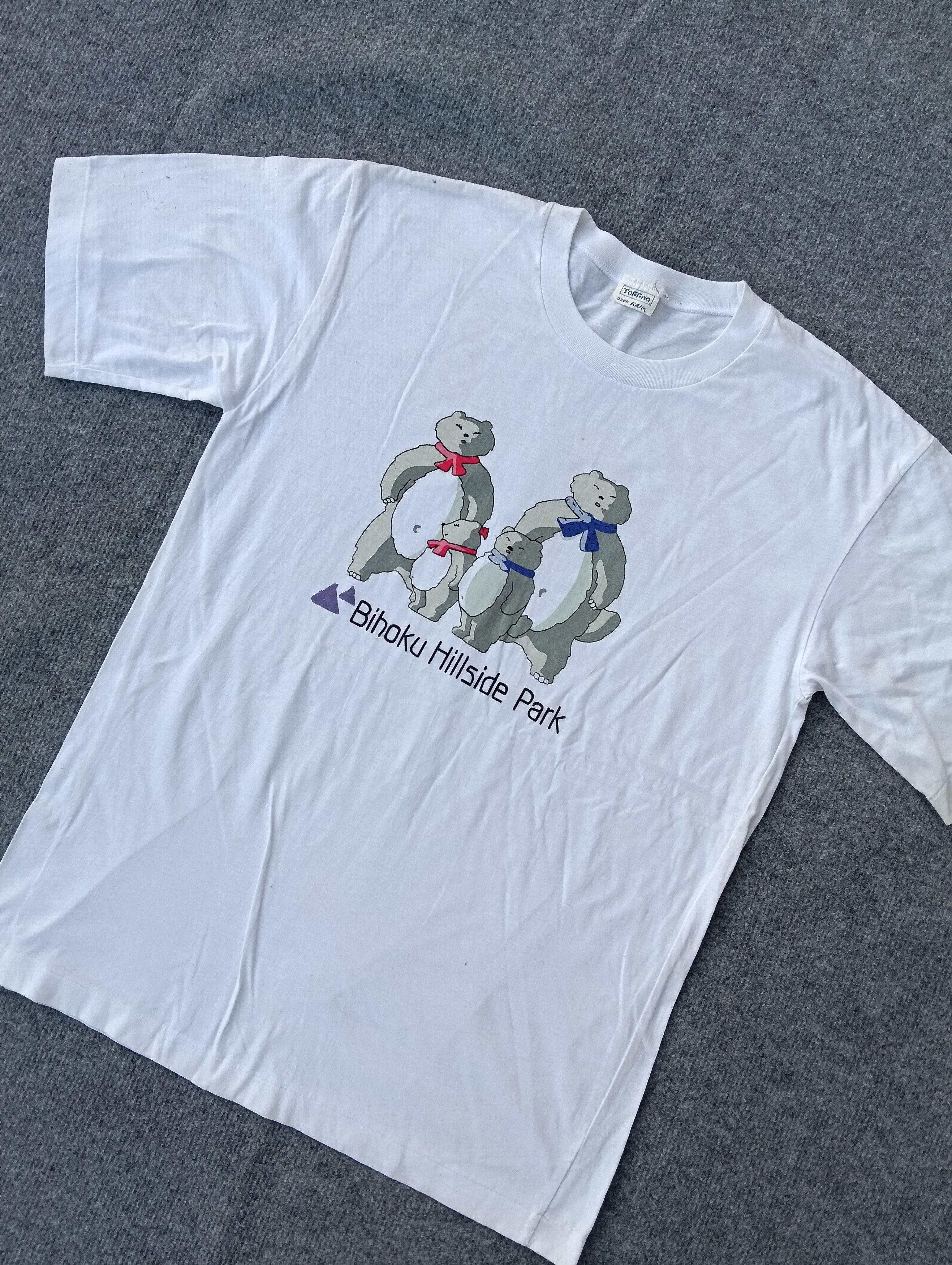 Japanese Brand Bihoku hillside park single stitch white Tshirt. Size US M / EU 48-50 / 2 - 1 Thumbnail