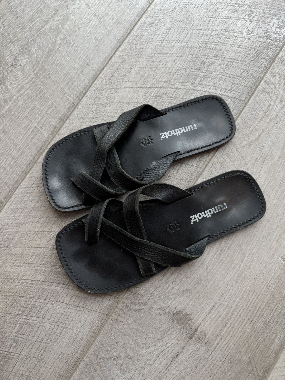 Rundholz Rundholz Vintage Leather Avant Garde Gothic Slide Slippers Size US 5.5 / EU 38 - 2 Thumbnail