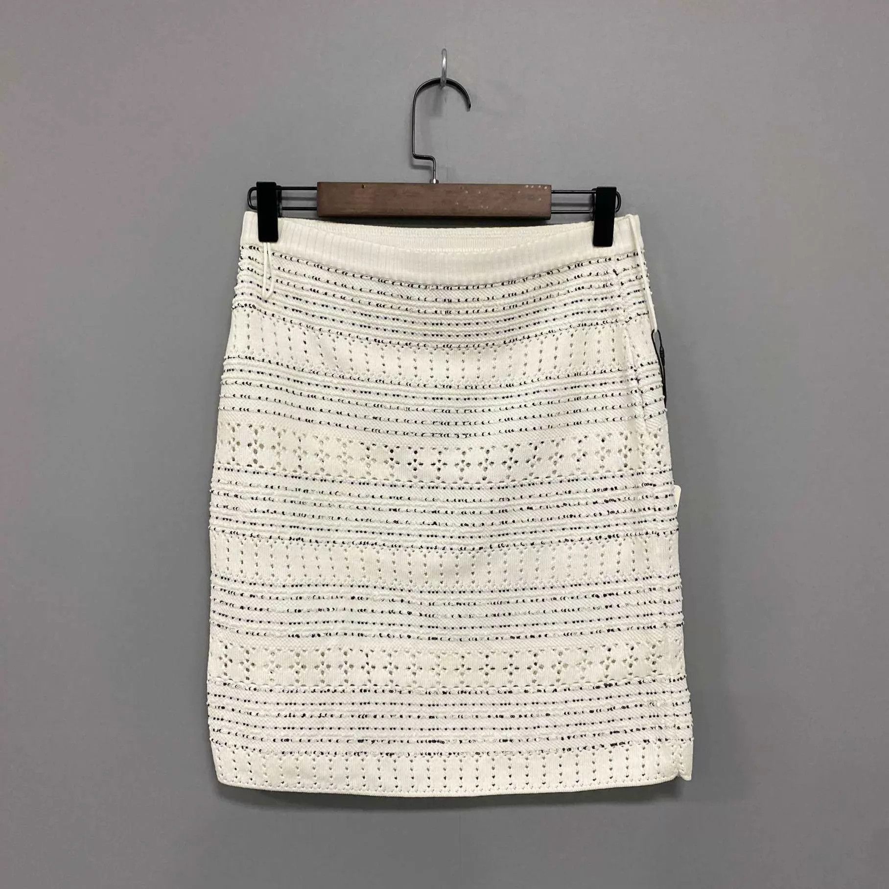 Chanel Chanel White Stripe Openwork Knit Dress Women's 36 Size XS / US 0-2 / IT 36-38 - 3 Thumbnail