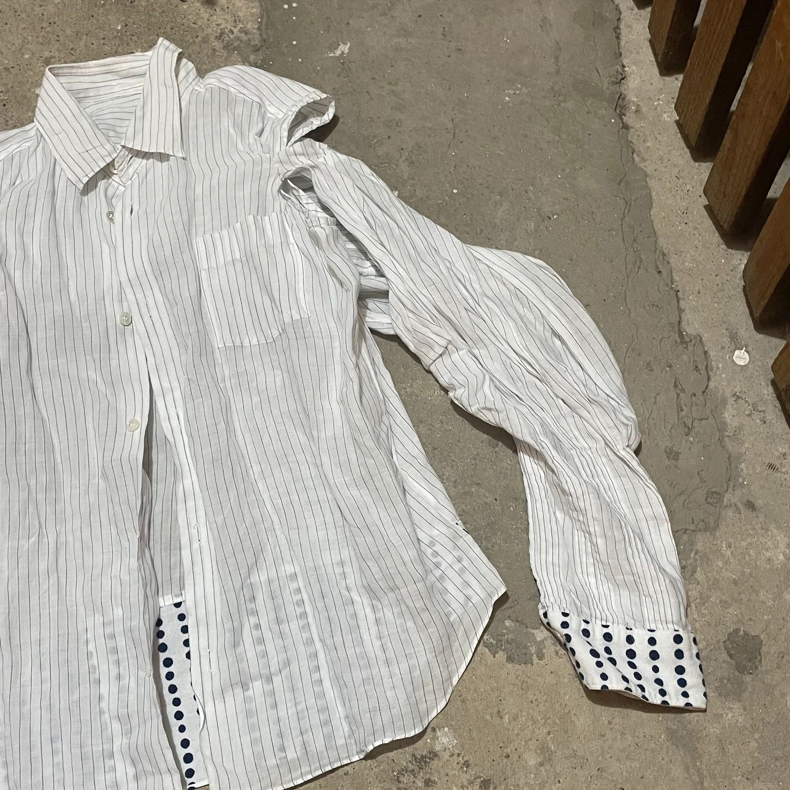 Comme des Garcons Comme des Graçons tao deconstructed shirt 2007 Size L / US 10 / IT 46 - 4 Thumbnail