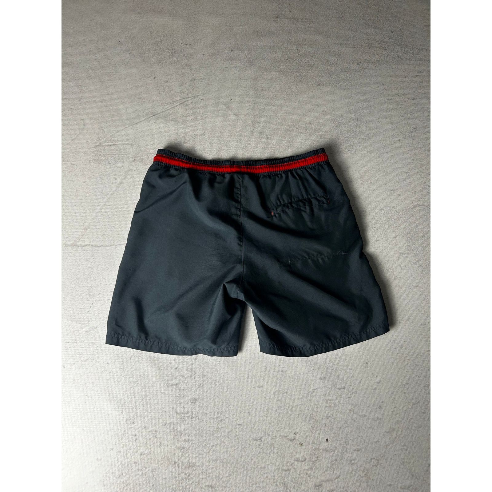 Adidas Vintage Adidas Shorts, Vintage Wear, Adidas Wear - Medium Size US 30 / EU 46 - 2 Thumbnail