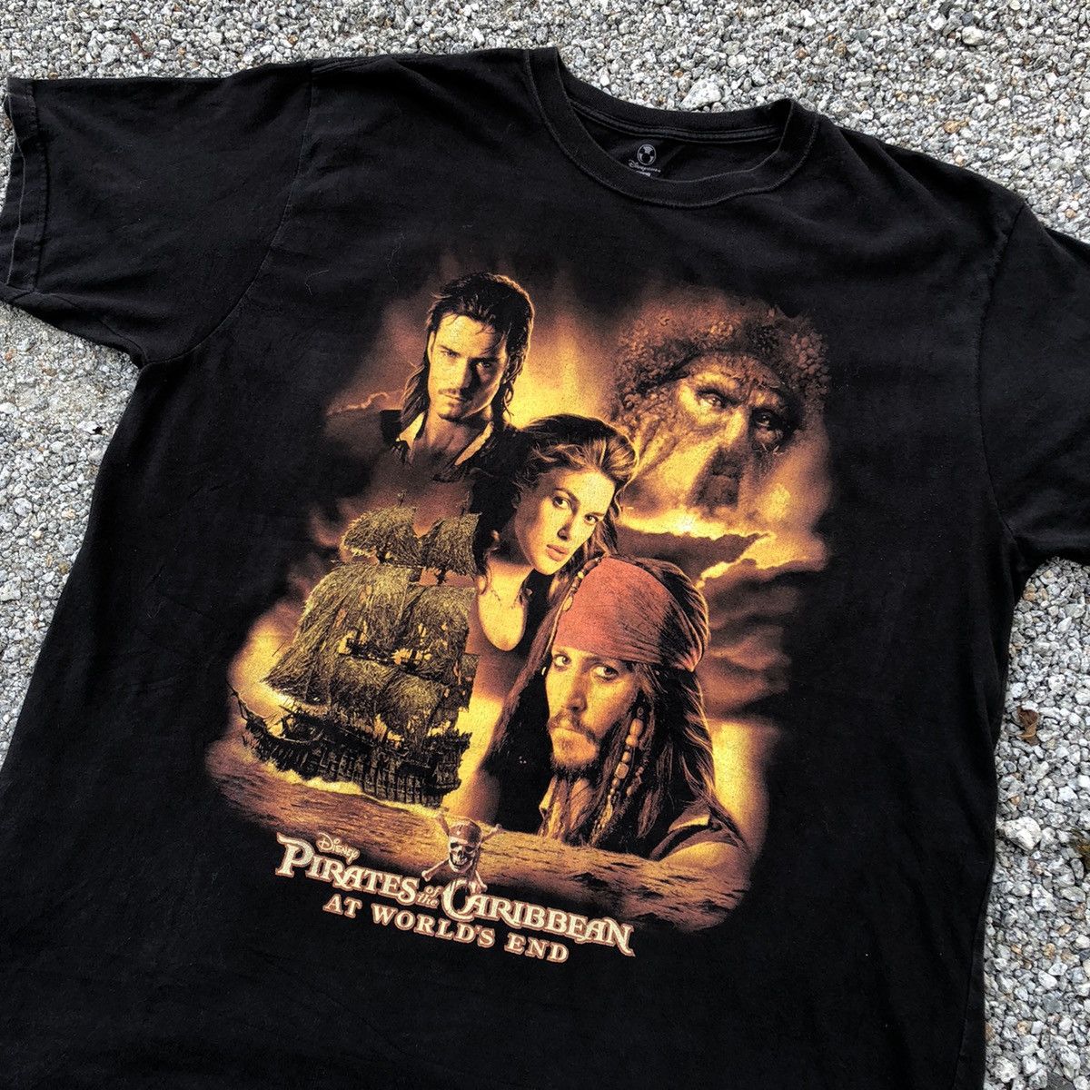 Vintage Pirates Of The Caribbean Movie Promo T Shirt
