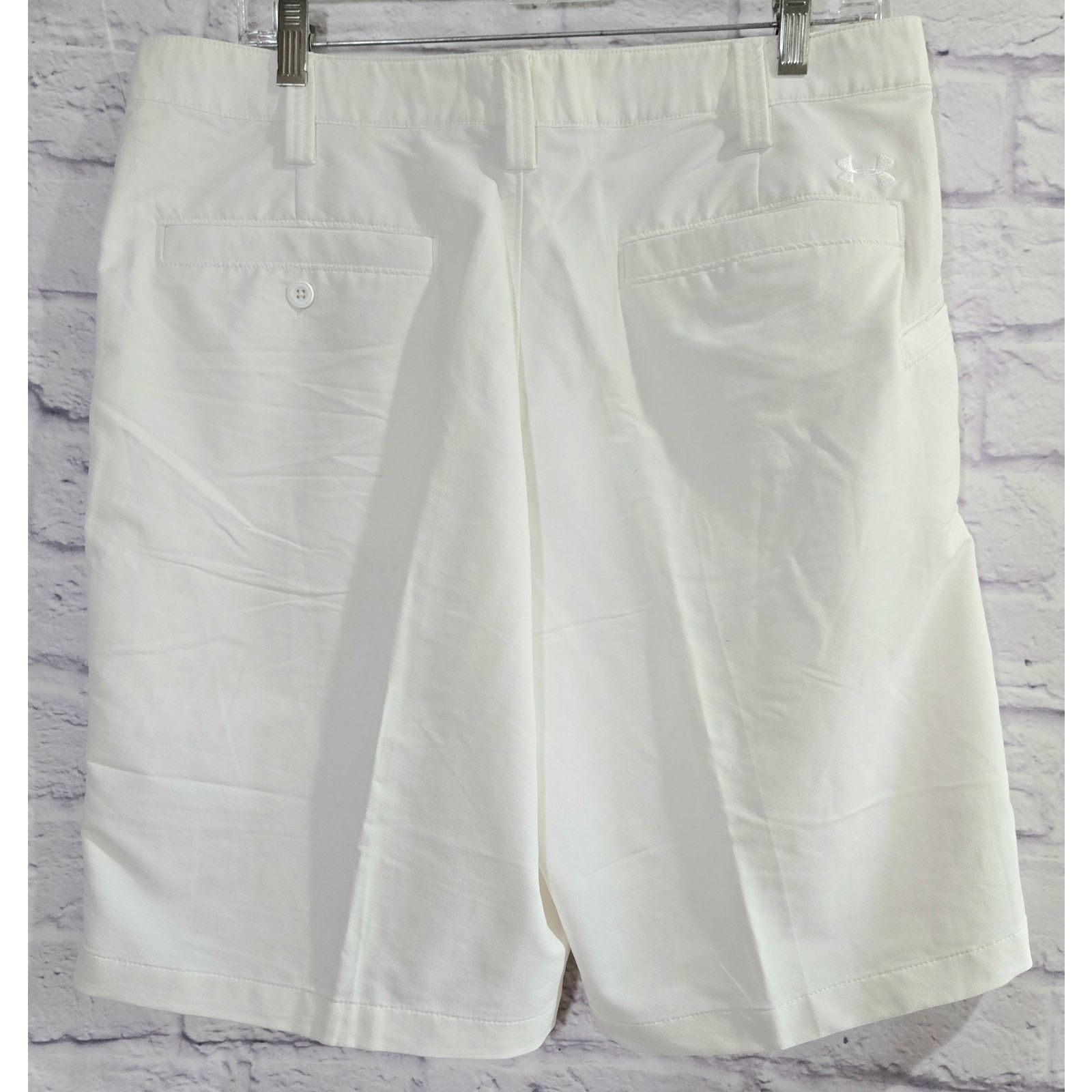 Under Armour Under Armour White Men's Shorts 34 Lightweight Pockets Size US 34 / EU 50 - 2 Thumbnail