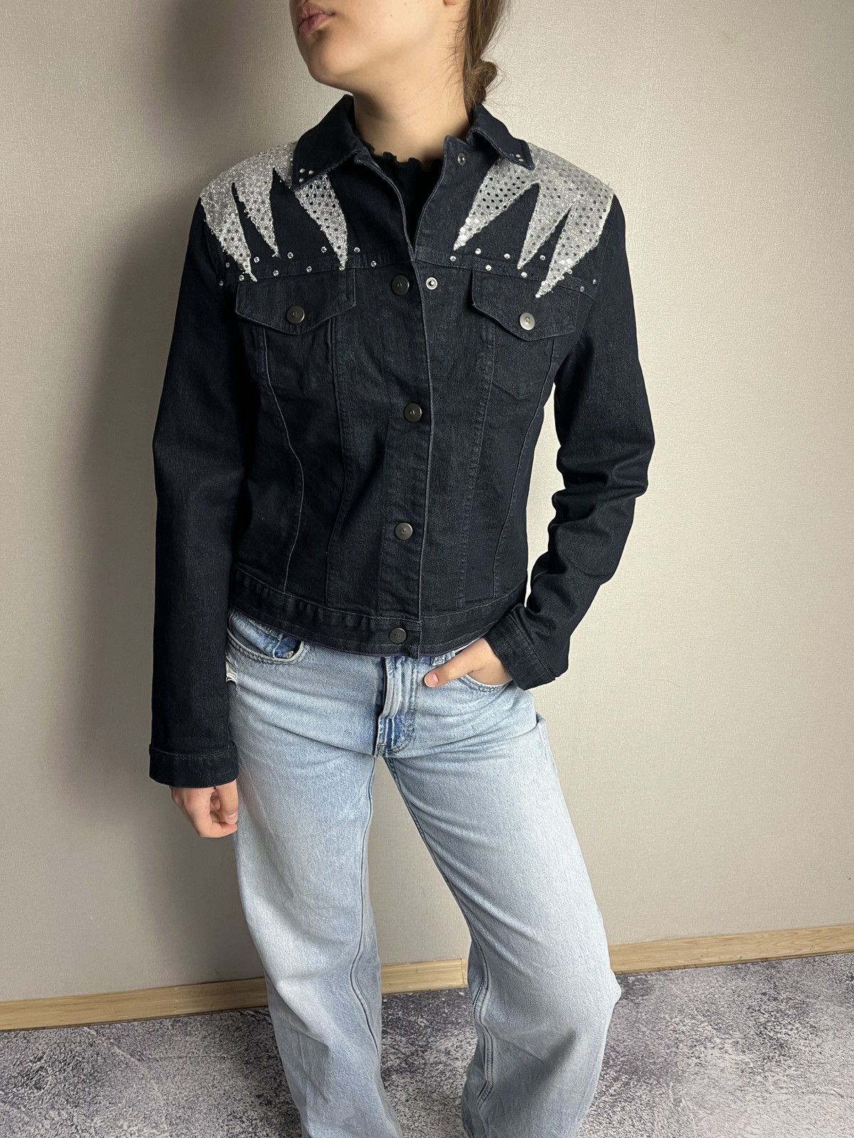 Giorgio Armani Armani Jeans Rare Design Denim Glittered Trucker Jacket Size M / US 6-8 / IT 42-44 - 21 Thumbnail