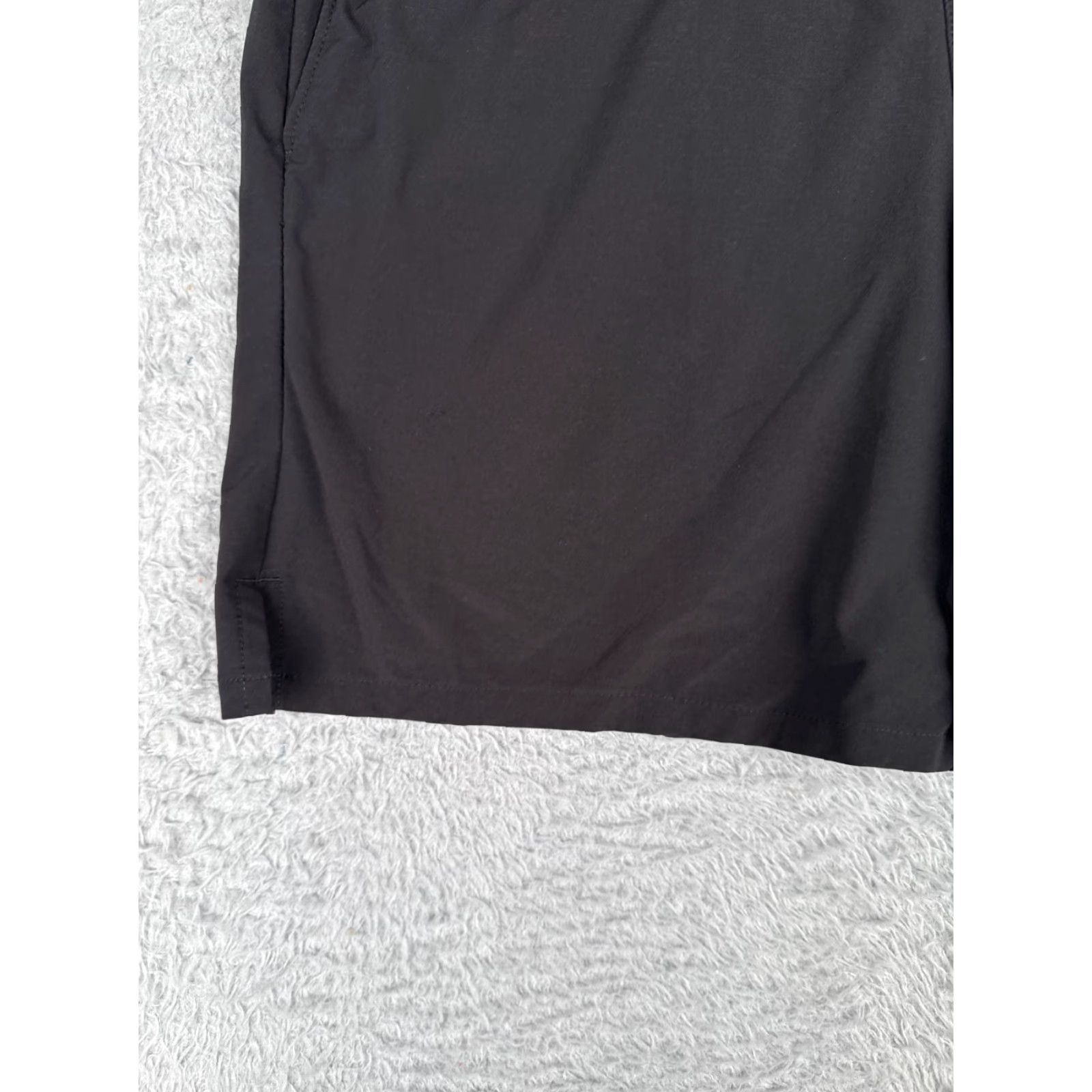 Vintage Columbia Women's Skort Small Black Nylon Shorts Omni-Shield Hiking Activewear Size 28" / US 6 / IT 42 - 3 Thumbnail