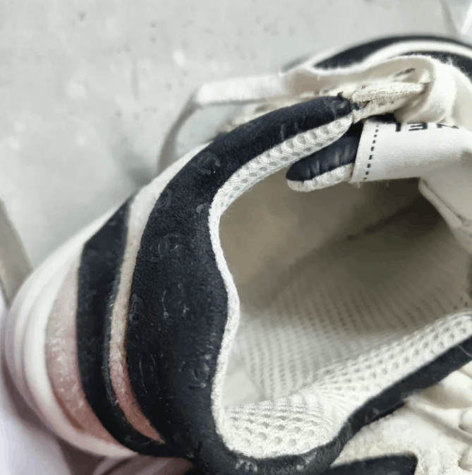 Chanel Chanel low-top casual shoes Size US 8 / IT 38 - 10 Thumbnail