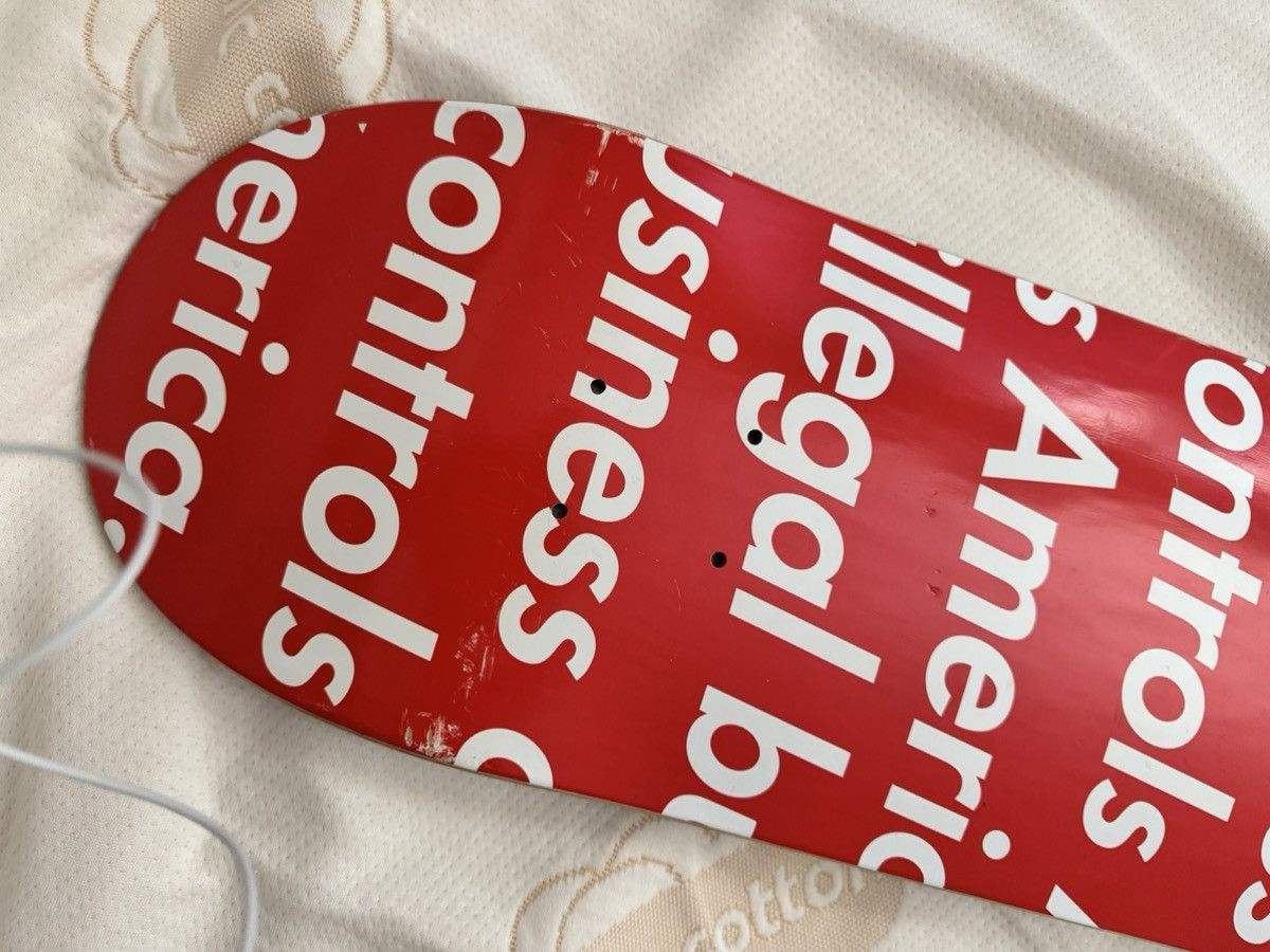 Supreme Supreme SS18 Illegal Business Controls Skateboard W Gucci Size ONE SIZE - 3 Thumbnail