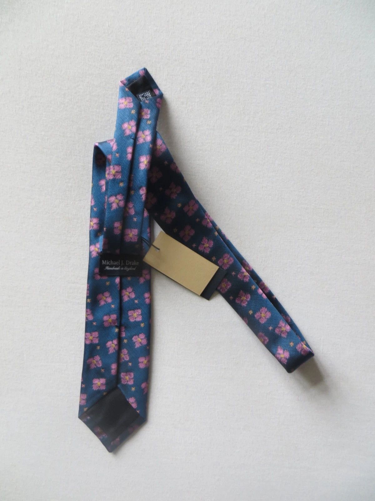 Drake's DRAKE'S 100% SILK FLORAL HAND MADE NEW WITH TAG Size ONE SIZE - 1 Thumbnail