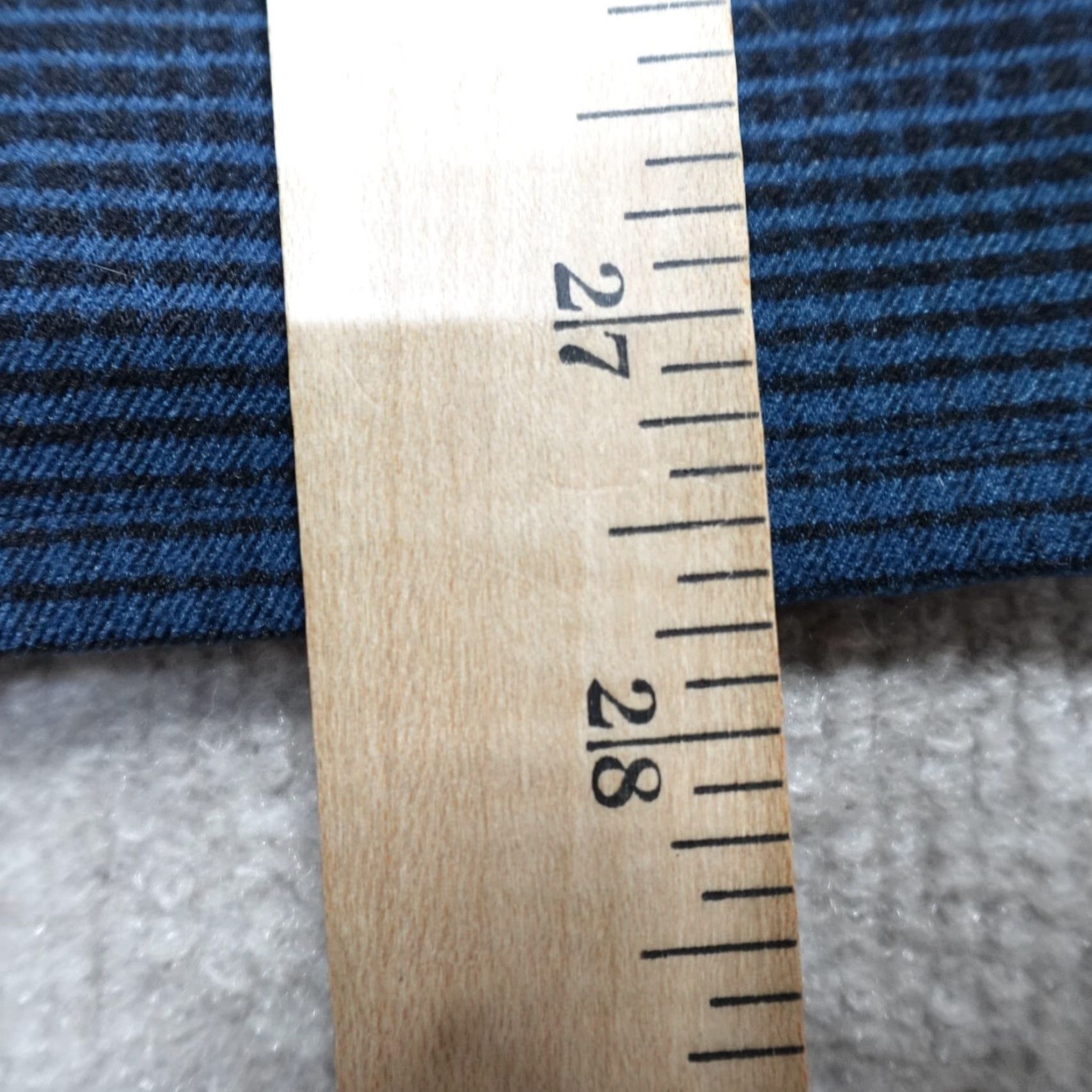 Lululemon Lululemon Shirt M Blue Striped Flannel Button-Up Long Sleeve Mens M Size US M / EU 48-50 / 2 - 6 Thumbnail
