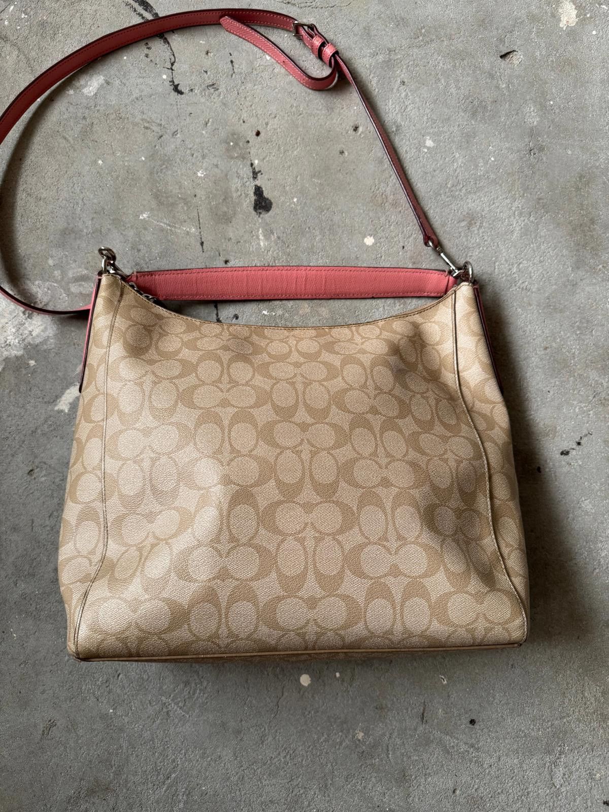 Coach Coach 2Way PVC Leather ShoulderBag Beige/Pink Size ONE SIZE - 5 Thumbnail