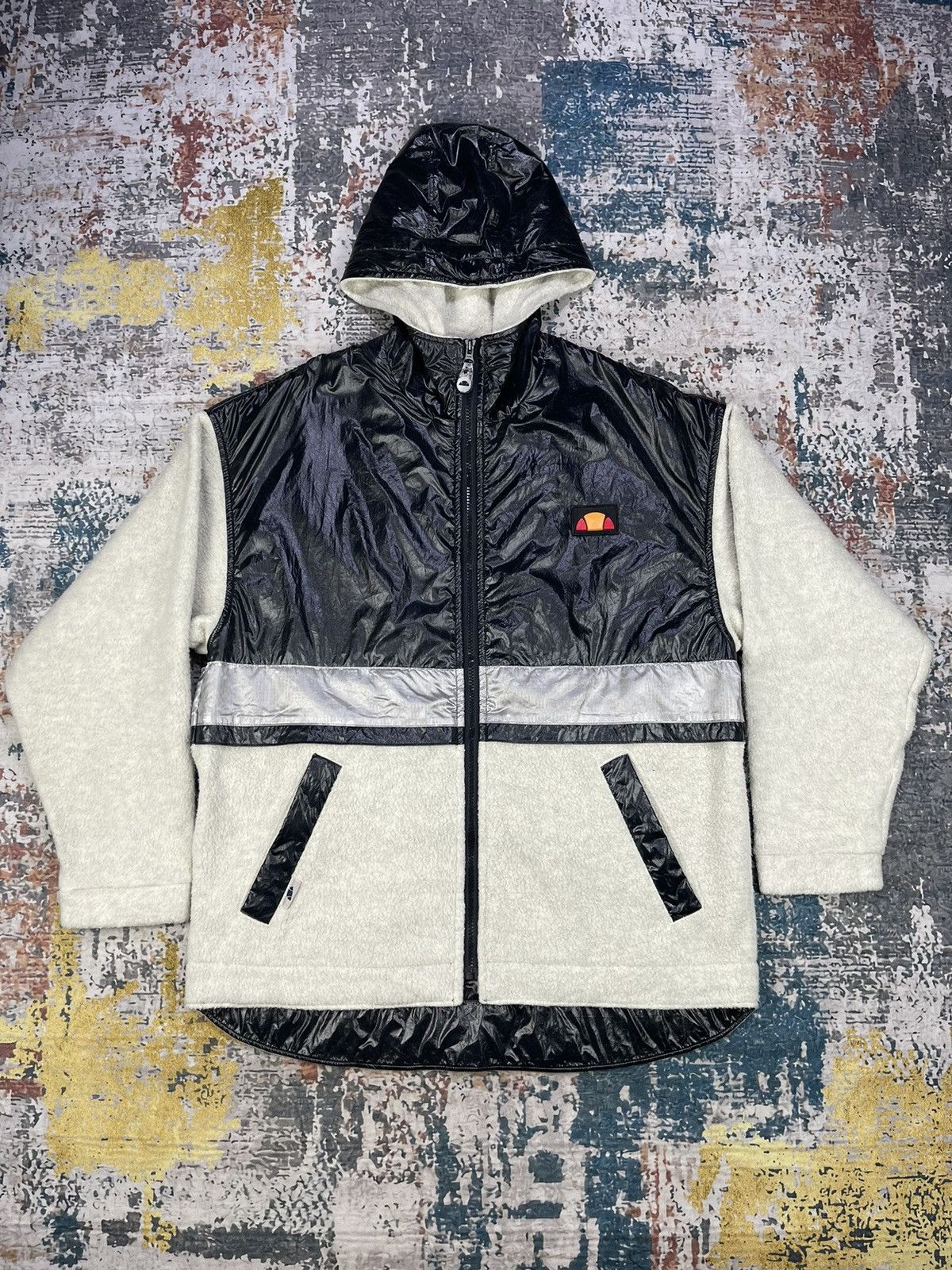 Ellesse Vintage Ellesse Reflective Hybrid Fleece Back Spell Out Size US L / EU 52-54 / 3 - 1 Thumbnail