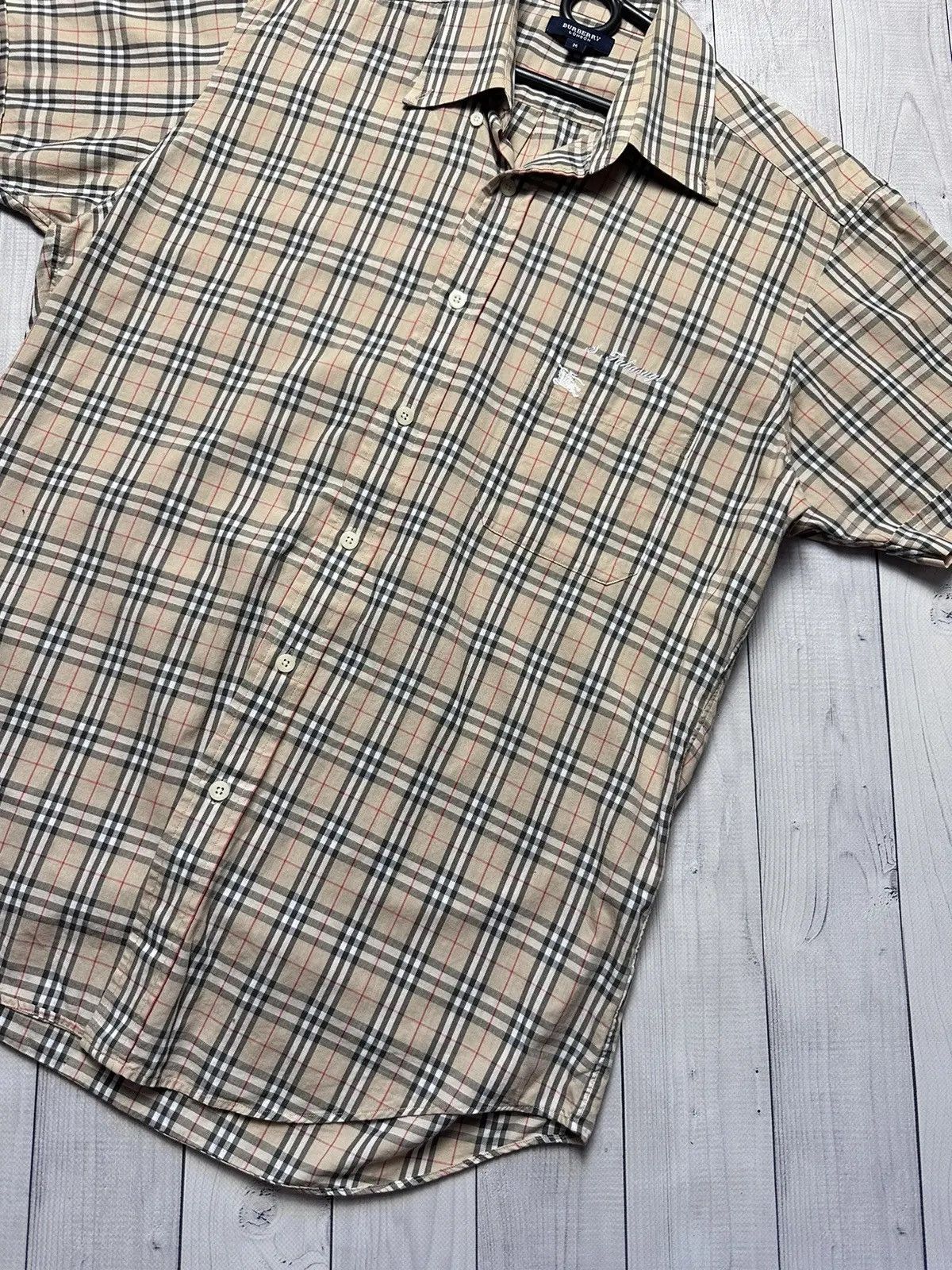 Burberry Vintage Burberry premium plaid logo shirt size M Size US M / EU 48-50 / 2 - 2 Thumbnail