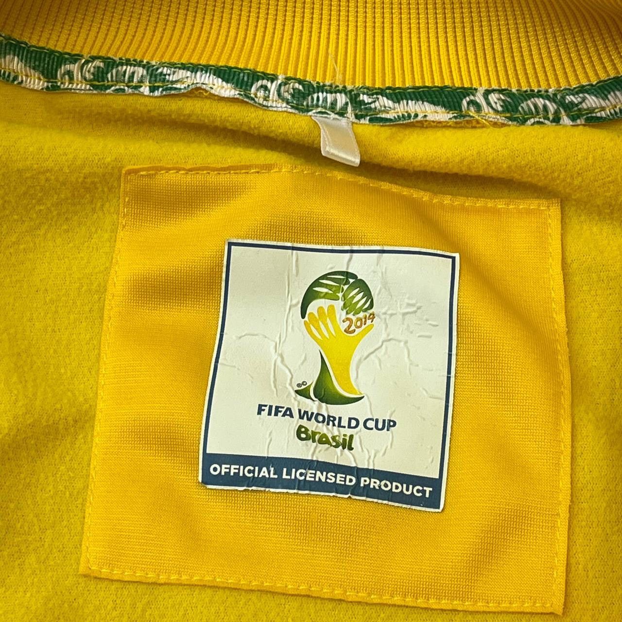 Japanese Brand × Vintage Vintage 2014 Fifa World Cup Brazil Team 🇧🇷 Track Top Jacket Size US L / EU 52-54 / 3 - 5 Thumbnail