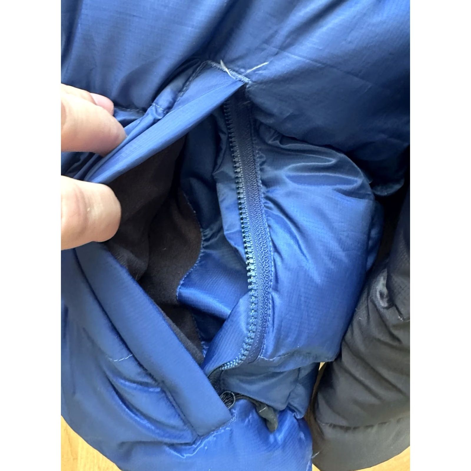 Eastern Mountain Sports VINTAGE EASTERN MOUNTAIN SPORTS DOWN PUFFER JACKET EMS Men L Black Blue Jacket Size US L / EU 52-54 / 3 - 5 Thumbnail