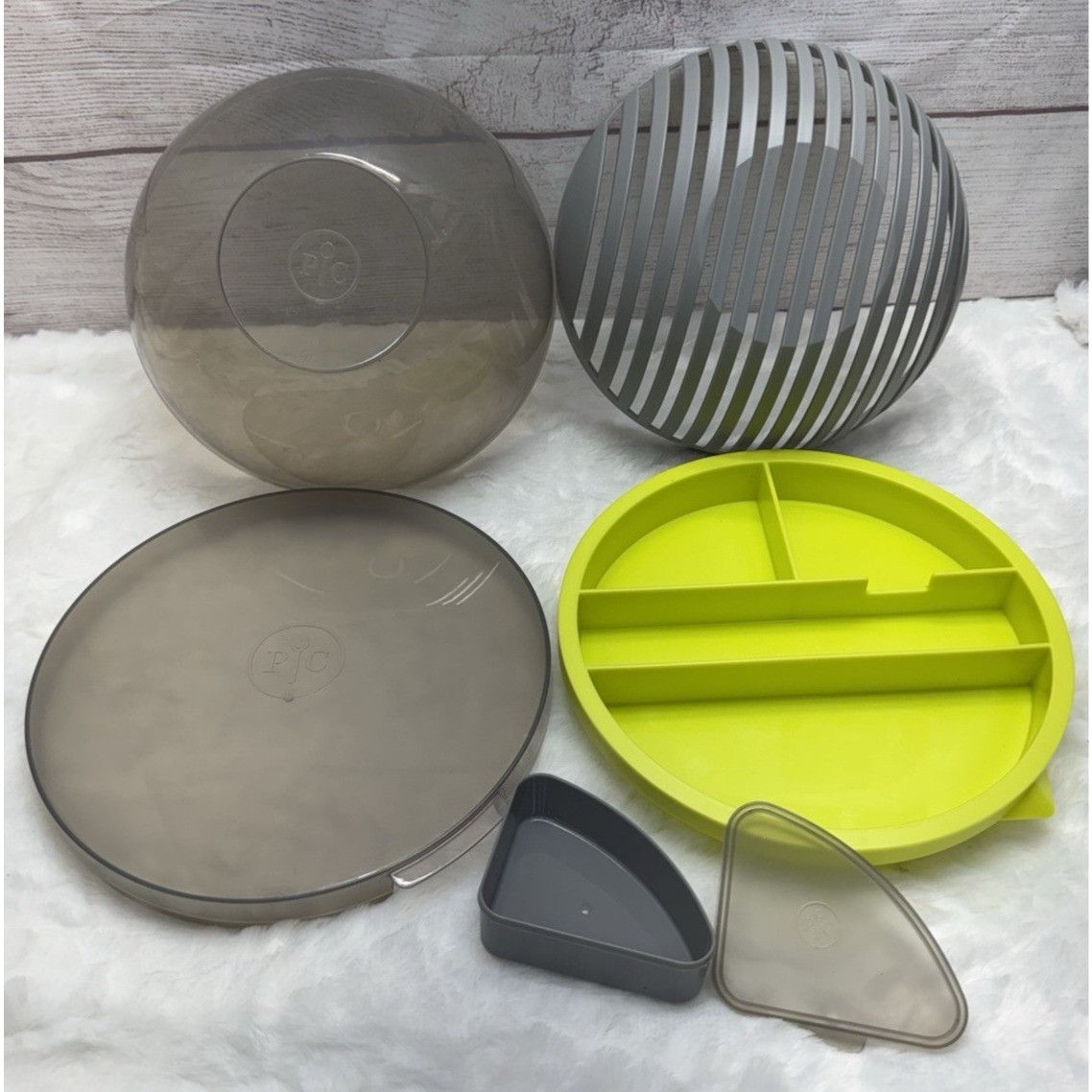 Other PAMPERED CHEF Salad Cutting Bowl Item #100086 Retired Disco Size ONE SIZE - 7 Thumbnail
