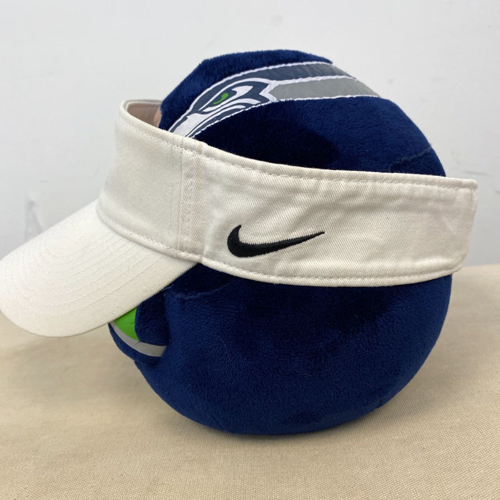 Nike Vintage Yes Nike Visor Hat Cap Strap Back White Black Golf Golfer Adjustable Swoosh Mens H97 90s Logo Solid Casual Men Snap Back White Visor Cap Nike Size ONE SIZE - 3 Thumbnail