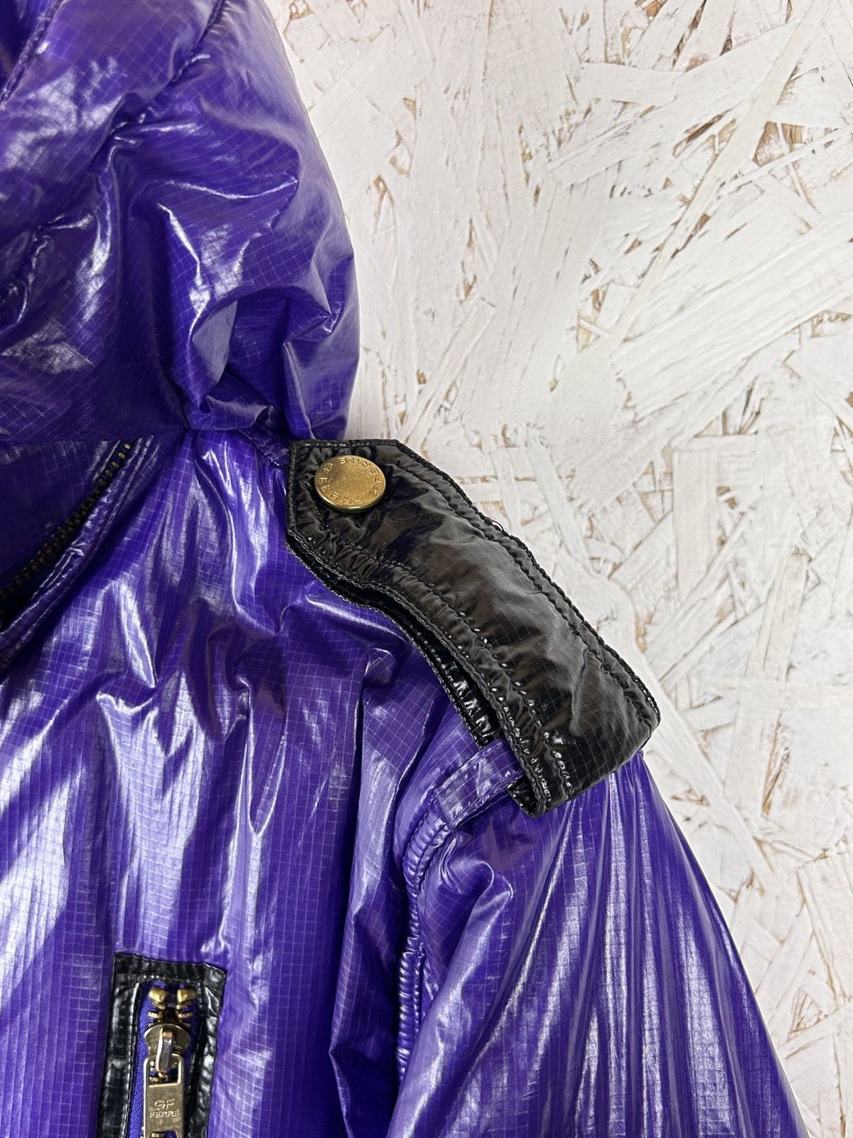 Ferre 00s Vintage 2009 Archive GF Ferre Shiny Nylon Jacket Size S / US 4 / IT 40 - 6 Thumbnail